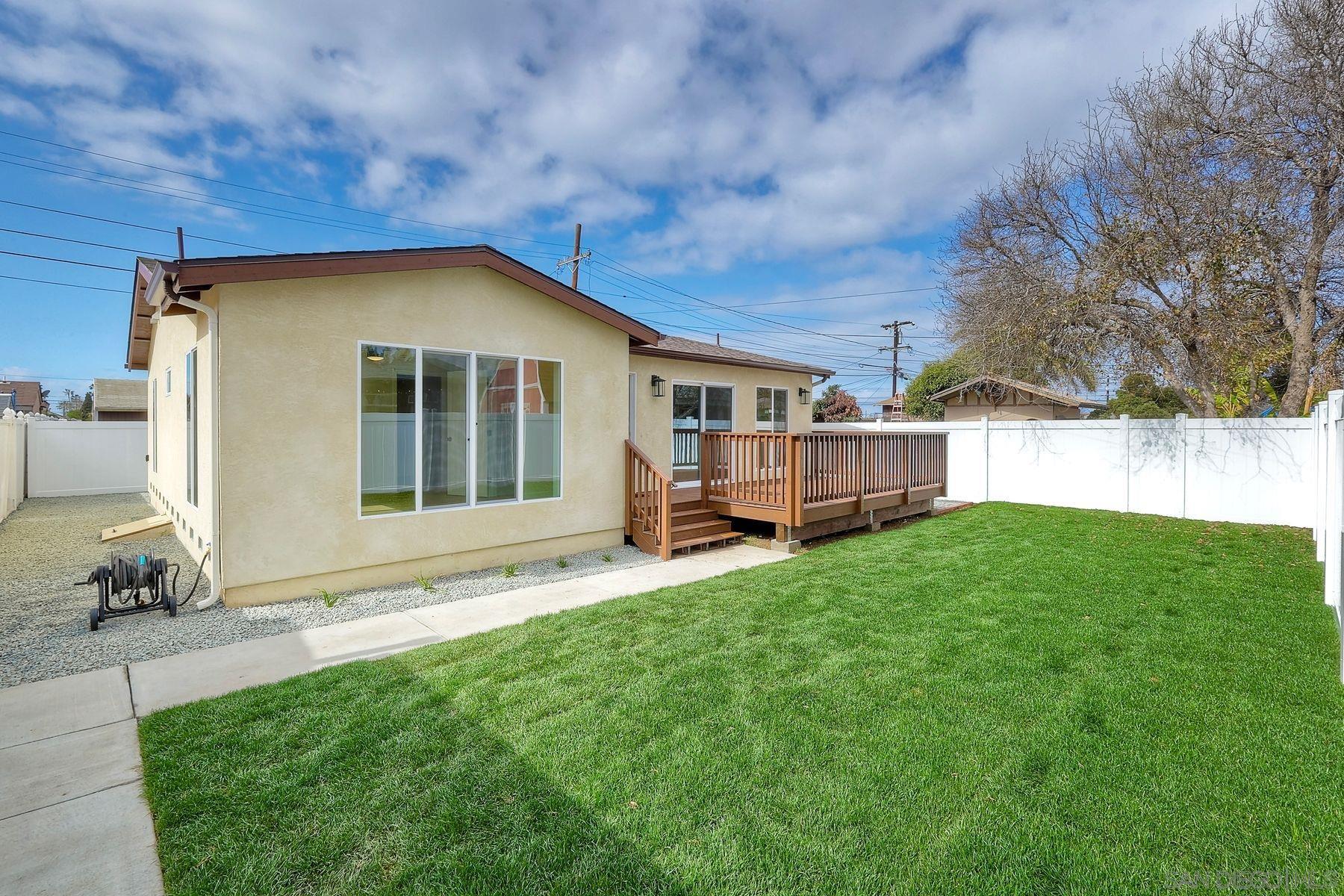 Detail Gallery Image 1 of 1 For 1072  Jefferson Ave, Chula Vista,  CA 91911 - 3 Beds | 2 Baths