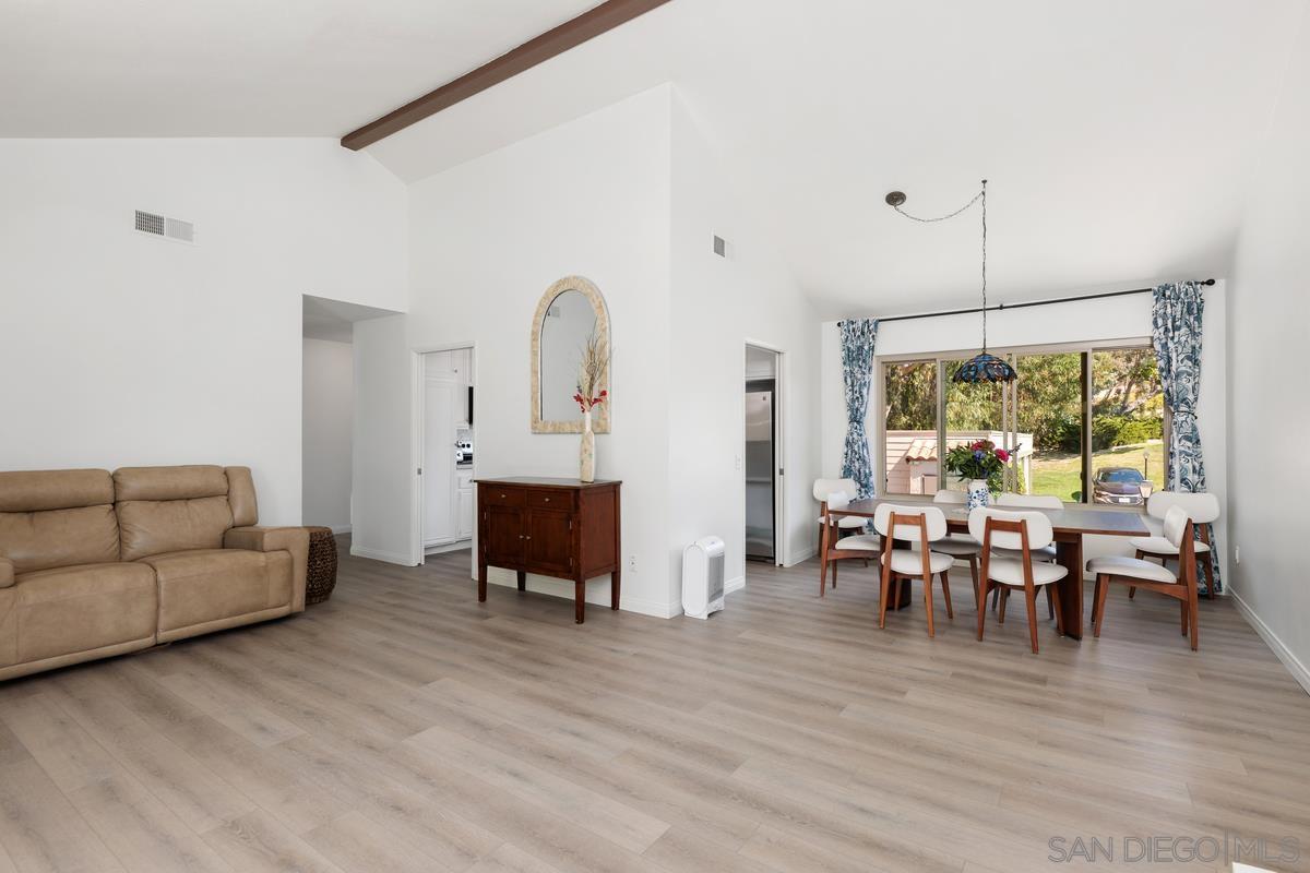 Detail Gallery Image 1 of 1 For 13046  Paseo Del Verano, San Diego,  CA 92128 - 3 Beds | 2 Baths