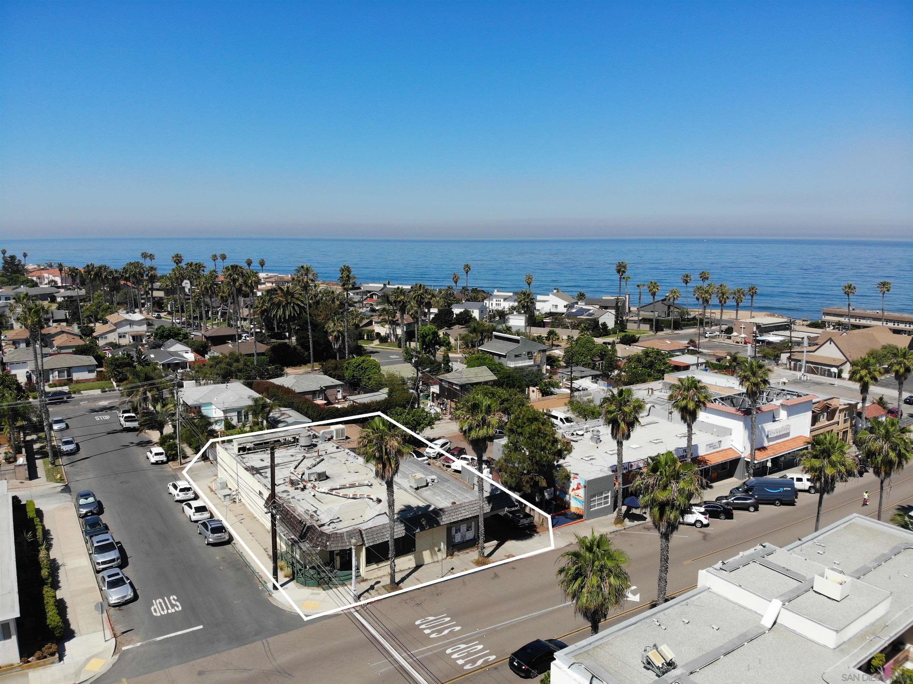 Detail Gallery Image 5 of 8 For , San Diego,  CA 92107 - – Beds | – Baths