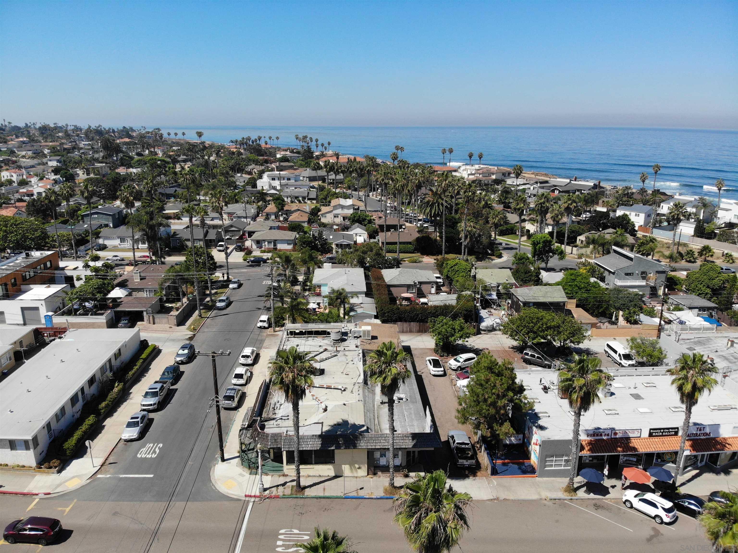 Detail Gallery Image 6 of 8 For , San Diego,  CA 92107 - – Beds | – Baths