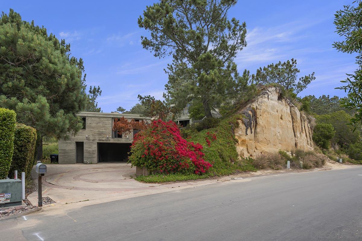 Front Image Thumbnail for SD250028494