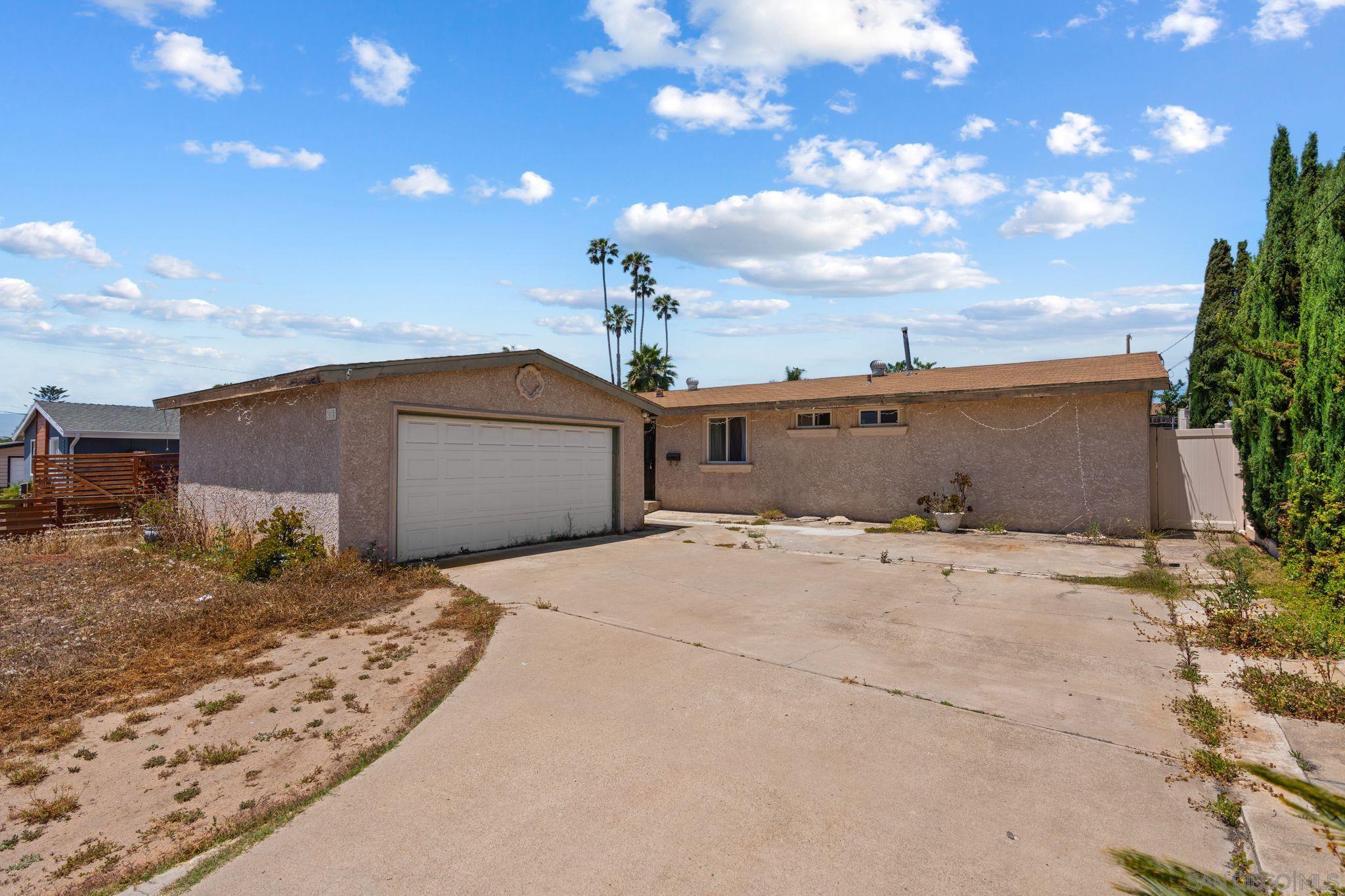 Detail Gallery Image 1 of 1 For 3032  Chauncey Drive, San Diego,  CA 92123 - 4 Beds | 2 Baths