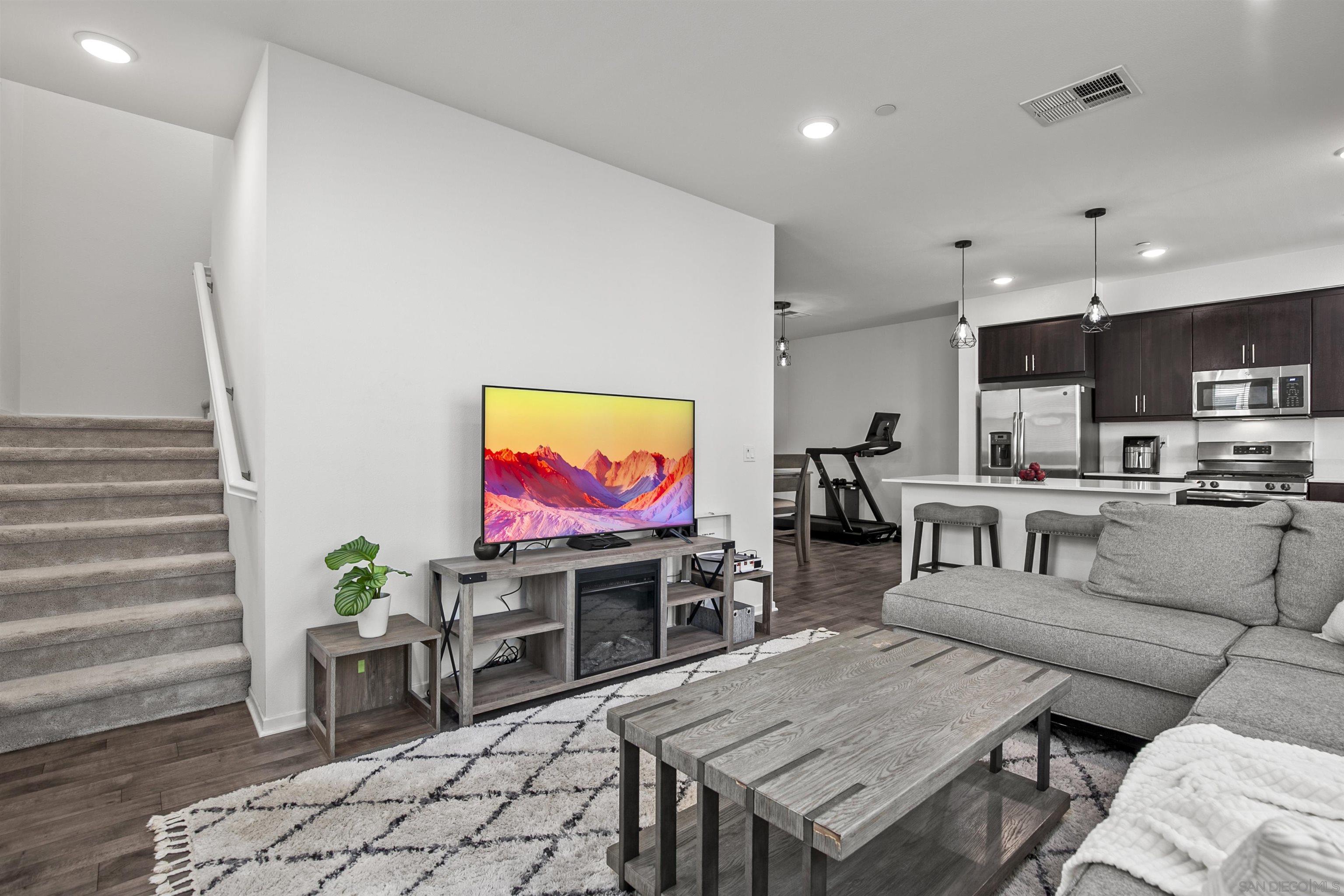 Detail Gallery Image 11 of 43 For 5402  Sand Arch Ln 199  #199,  San Diego,  CA 92154 - 2 Beds | 2/1 Baths