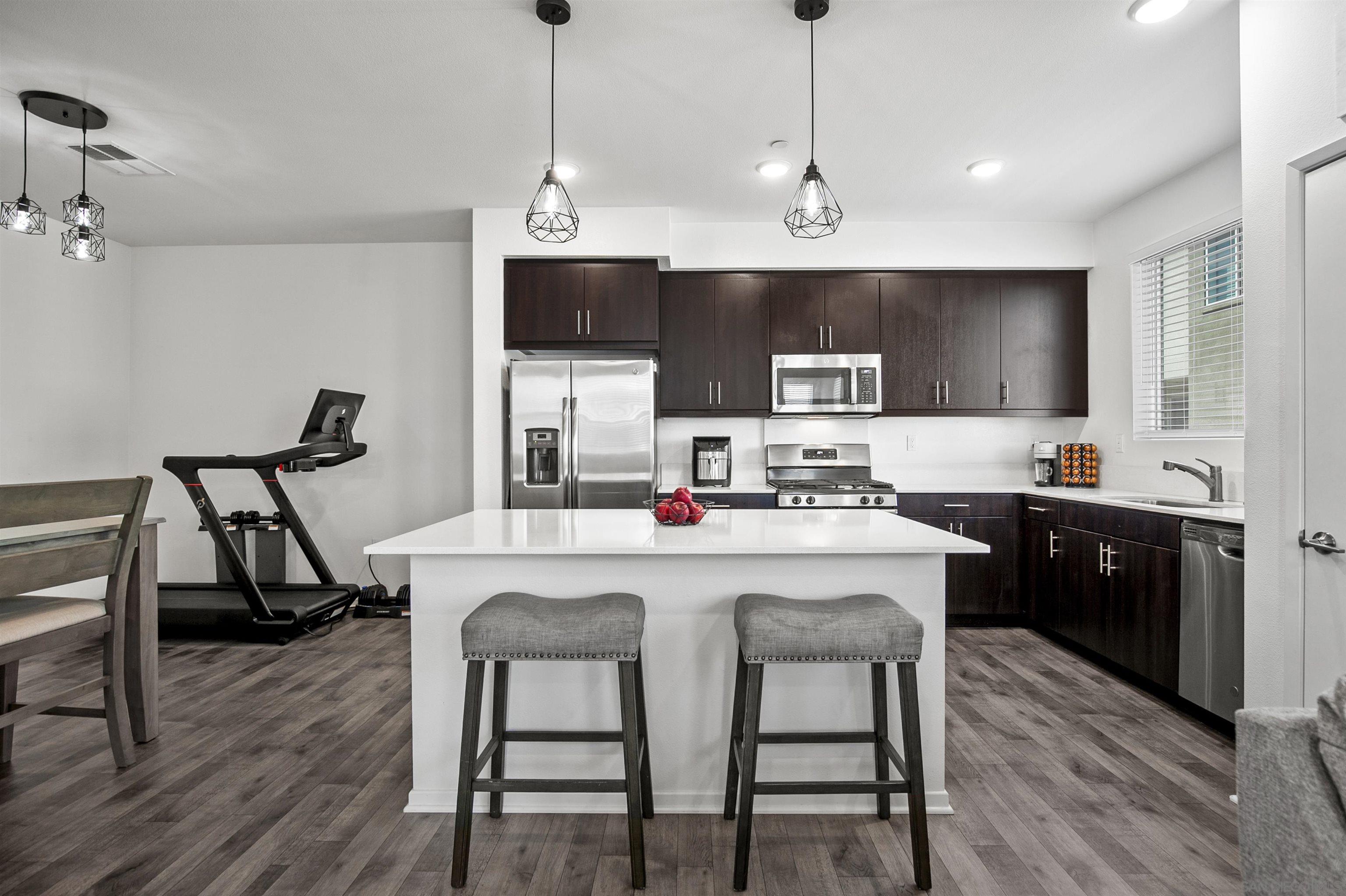 Detail Gallery Image 7 of 43 For 5402  Sand Arch Ln 199  #199,  San Diego,  CA 92154 - 2 Beds | 2/1 Baths