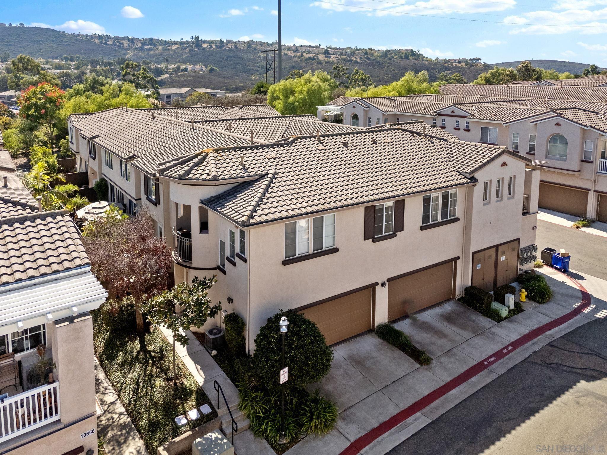 Detail Gallery Image 1 of 1 For 10860  Ivy Hill Dr  #1,  San Diego,  CA 92131 - 2 Beds | 2 Baths
