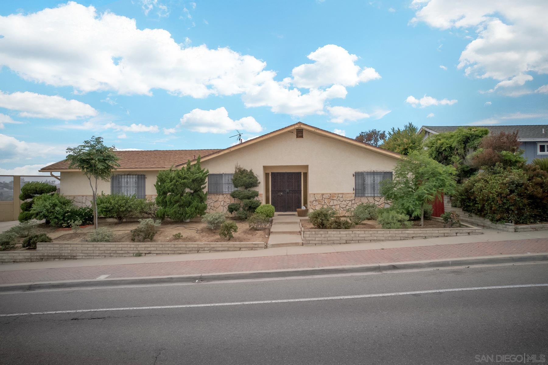 Front Image Thumbnail for SD250028929