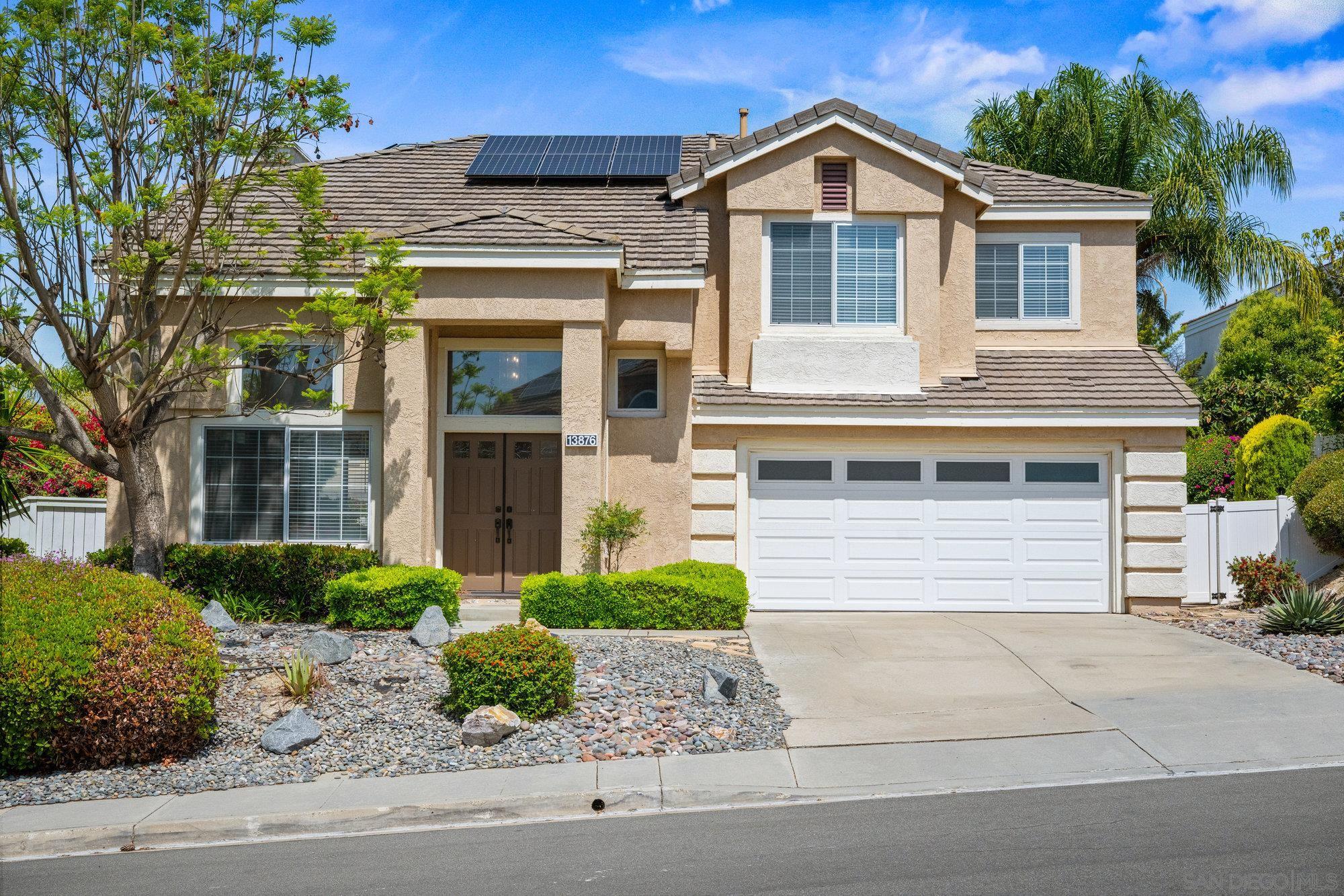 Detail Gallery Image 1 of 1 For 13876  Lewiston St, San Diego,  CA 92128 - 3 Beds | 2/1 Baths