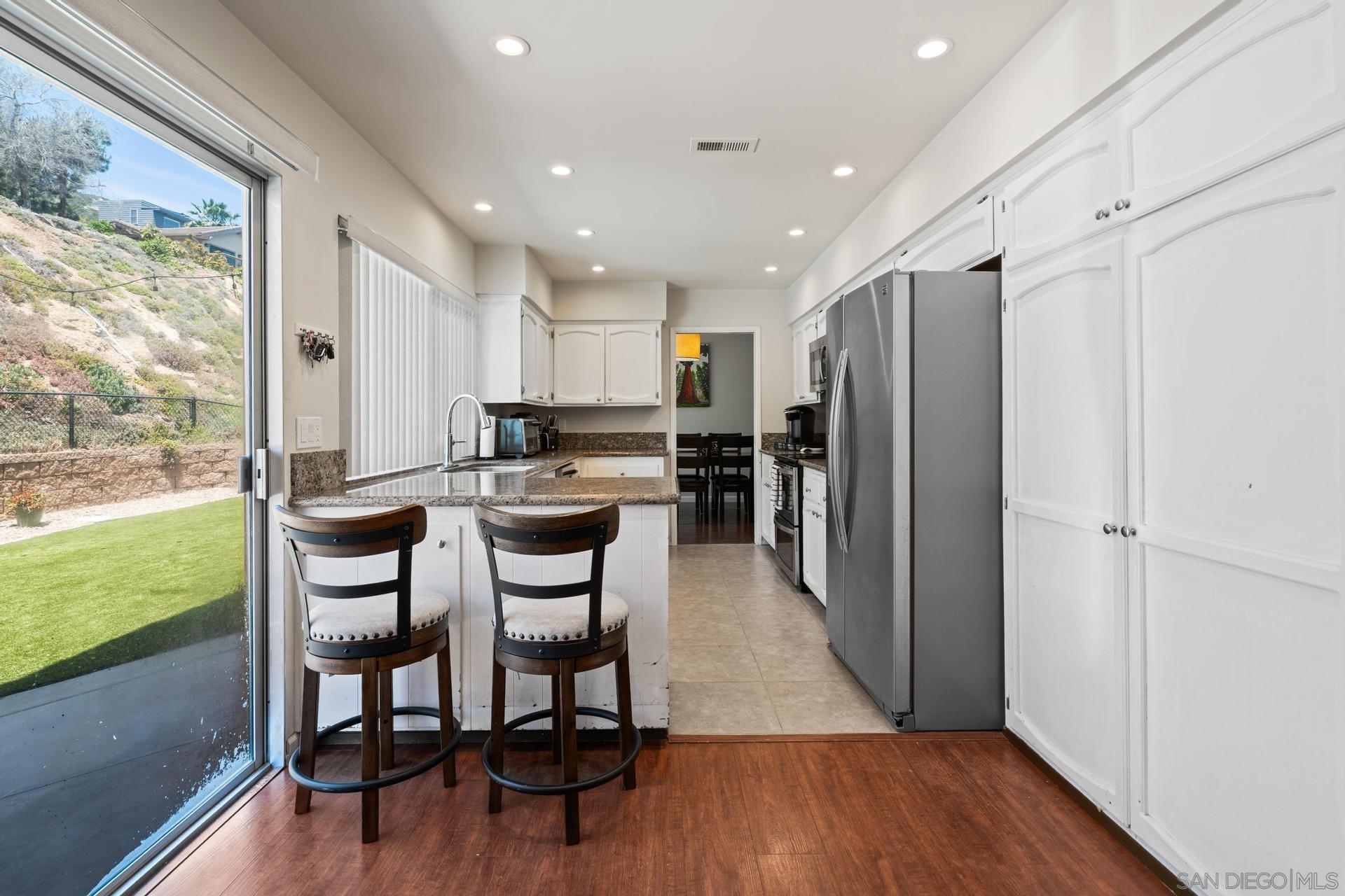 Detail Gallery Image 1 of 1 For 17078  Matinal Rd, San Diego,  CA 92127 - 3 Beds | 2/1 Baths