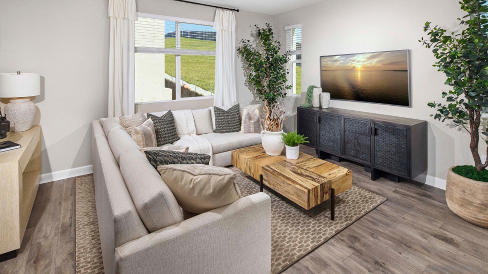 Detail Gallery Image 5 of 19 For 852  Makani Street  #7,  Chula Vista,  CA 91911 - 2 Beds | 2/1 Baths