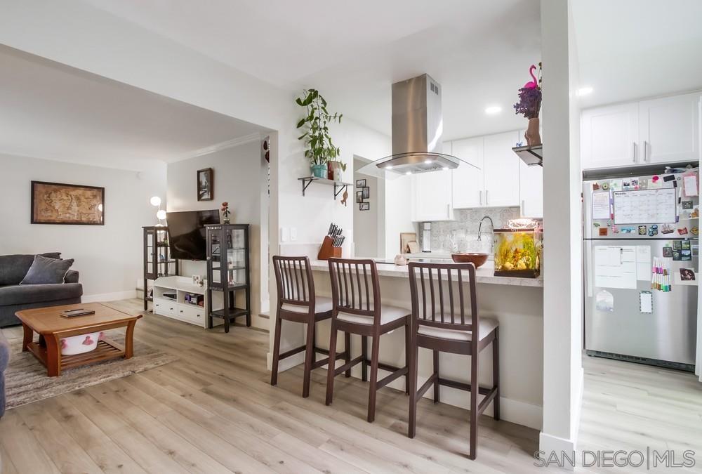 Detail Gallery Image 1 of 1 For 3262  Ashford St  #I,  San Diego,  CA 92111 - 2 Beds | 1/1 Baths