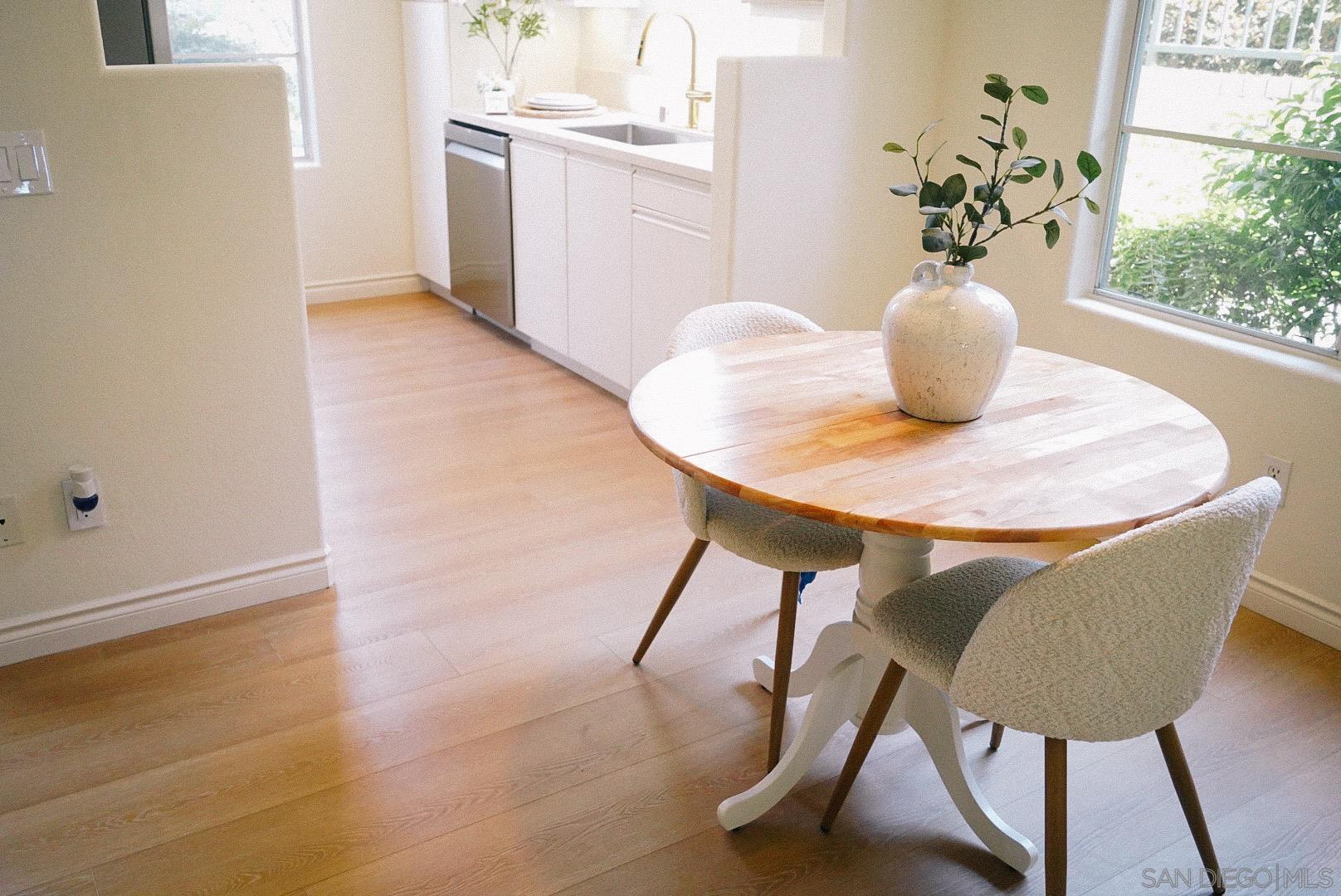 Detail Gallery Image 8 of 31 For 3537  Caminito El Rincon  #259,  San Diego,  CA 92130 - 2 Beds | 2 Baths