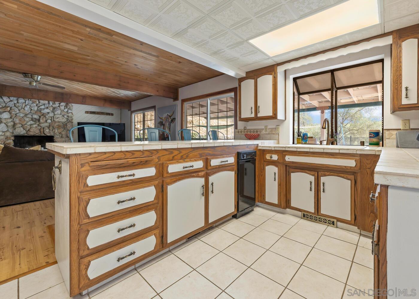 Detail Gallery Image 31 of 42 For 43812 S Fork Dr, Three Rivers,  CA 93271 - 3 Beds | 2/1 Baths