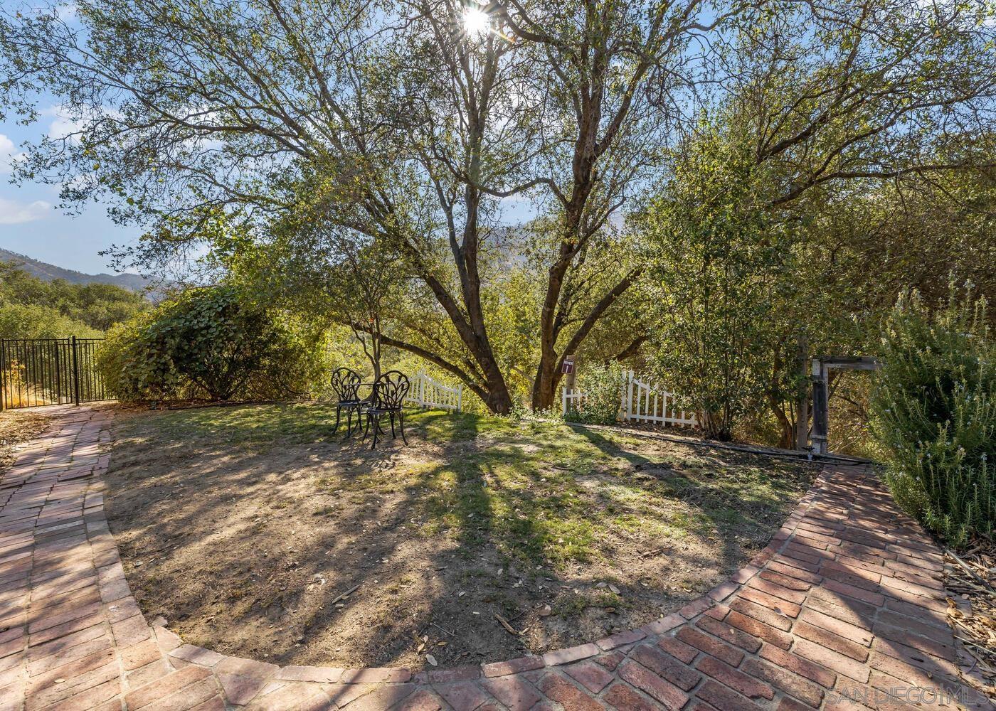 Detail Gallery Image 41 of 42 For 43812 S Fork Dr, Three Rivers,  CA 93271 - 3 Beds | 2/1 Baths