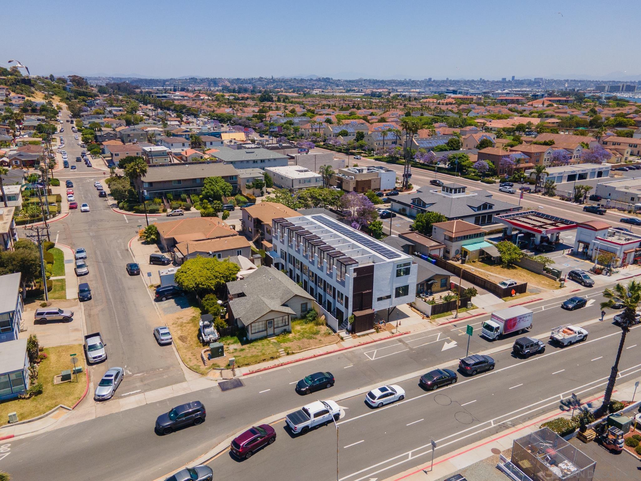 Detail Gallery Image 8 of 13 For 3046  Nimitz Boulevard, San Diego,  CA 92106 - – Beds | – Baths