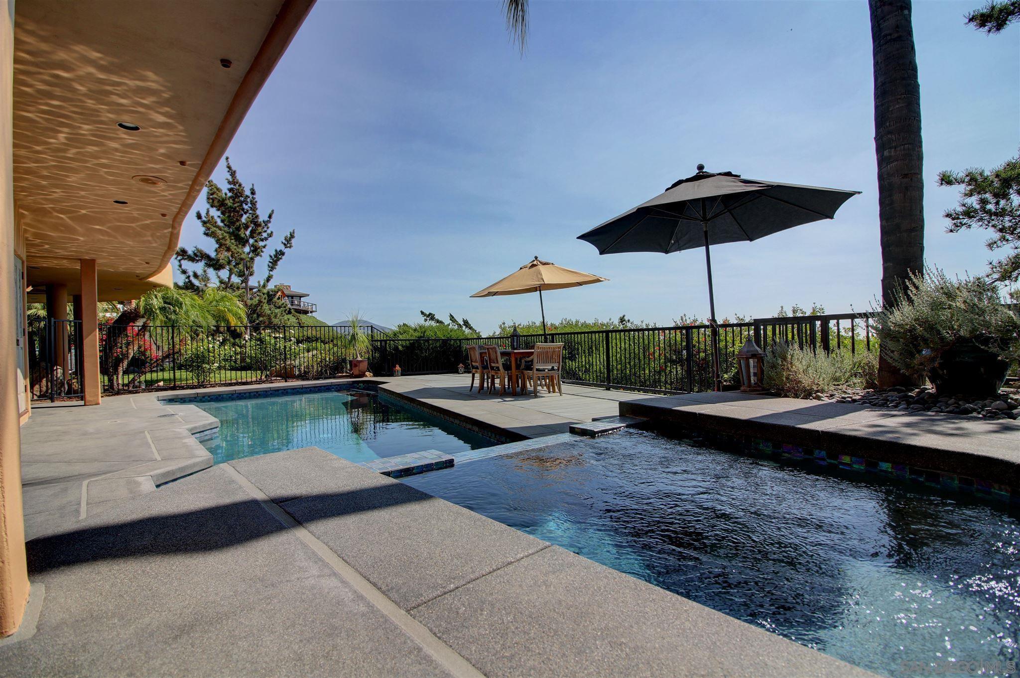 Detail Gallery Image 29 of 36 For 9918  Heavenly Way, La Mesa,  CA 91941 - 6 Beds | 4/1 Baths