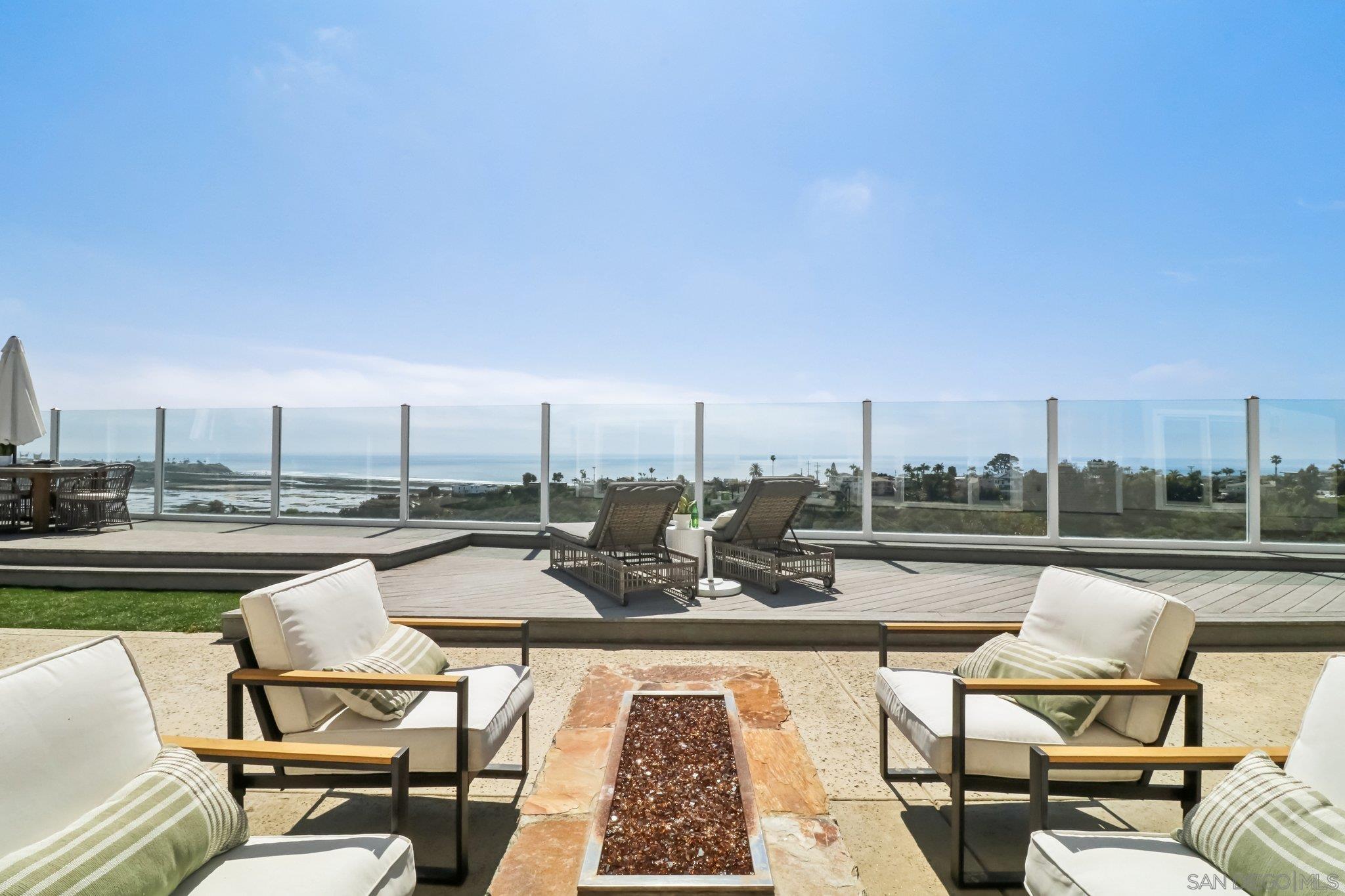 Detail Gallery Image 1 of 1 For 2142  Bulrush, Cardiff By The Sea,  CA 92007 - 5 Beds | 3/1 Baths