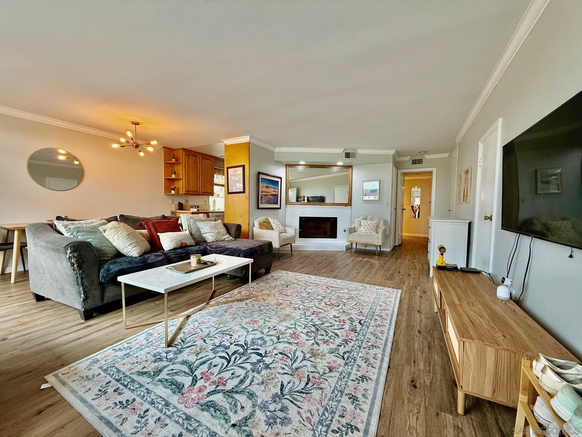 Detail Gallery Image 1 of 1 For 3131  Groton Way  #1,  San Diego,  CA 92110 - 1 Beds | 1 Baths