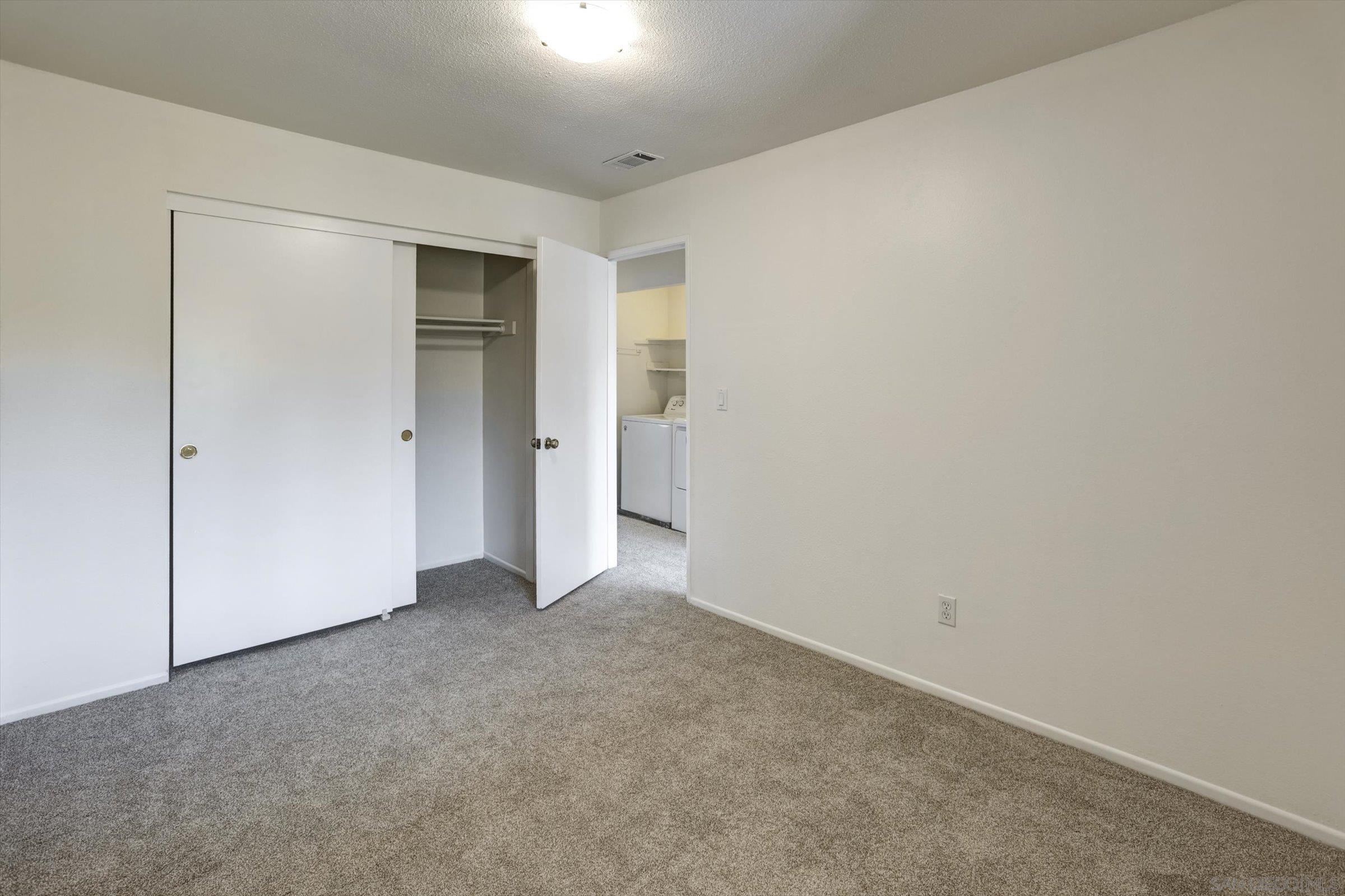 Detail Gallery Image 32 of 41 For 13230  Johannesberg Way  #10,  Poway,  CA 92064 - 3 Beds | 2/1 Baths