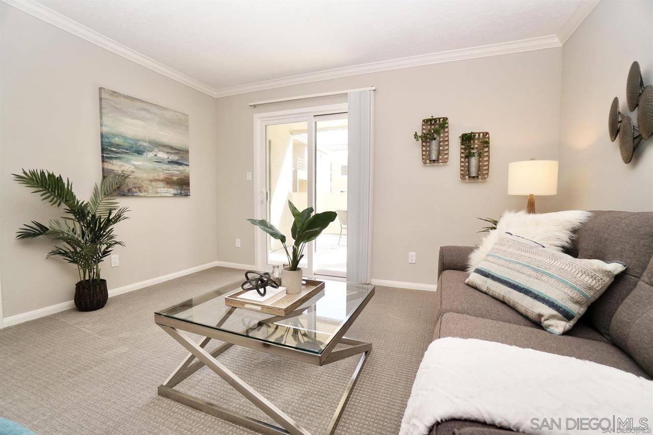 Front Image Thumbnail for SD250029978