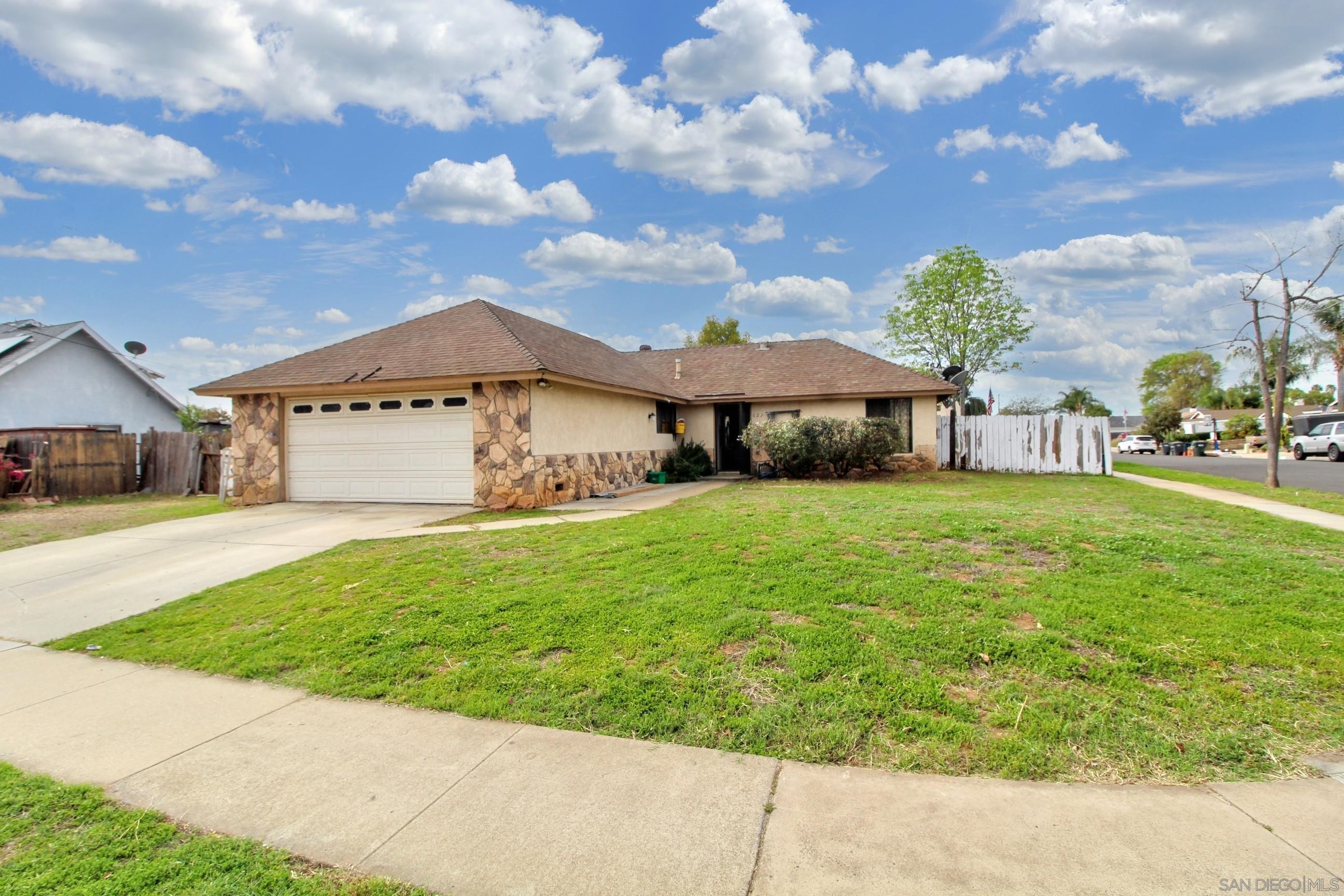 Front Image Thumbnail for SD250030009