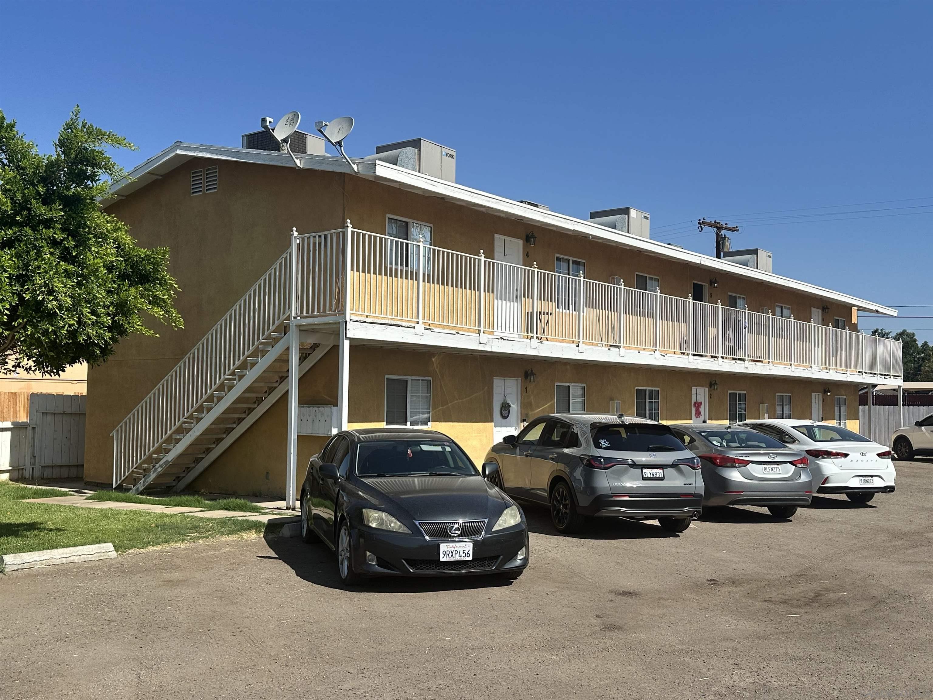 Detail Gallery Image 1 of 1 For 1412  El Centro Ave, El Centro,  CA 92243 - – Beds | – Baths