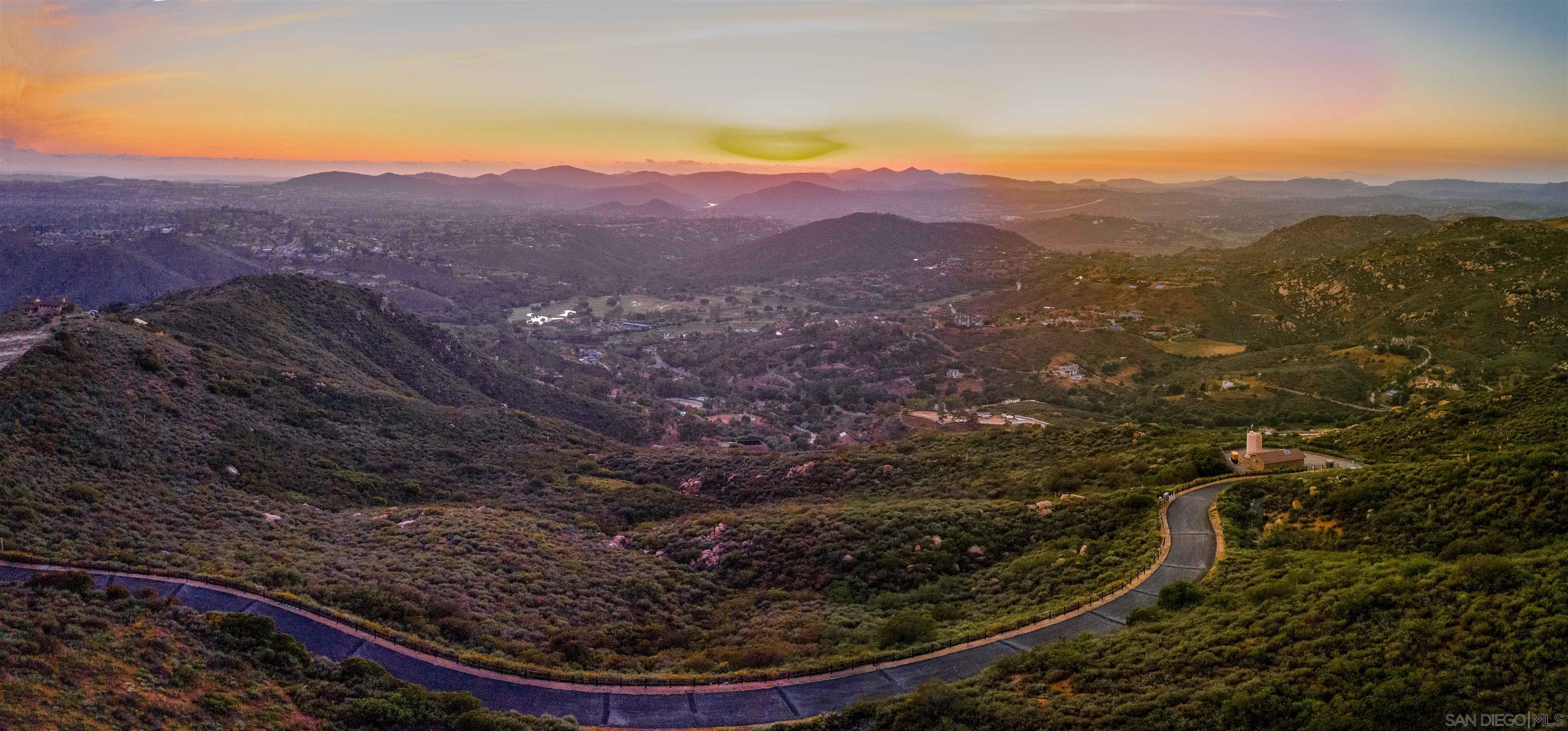 Detail Gallery Image 25 of 62 For , Poway,  CA 92064 - – Beds | – Baths