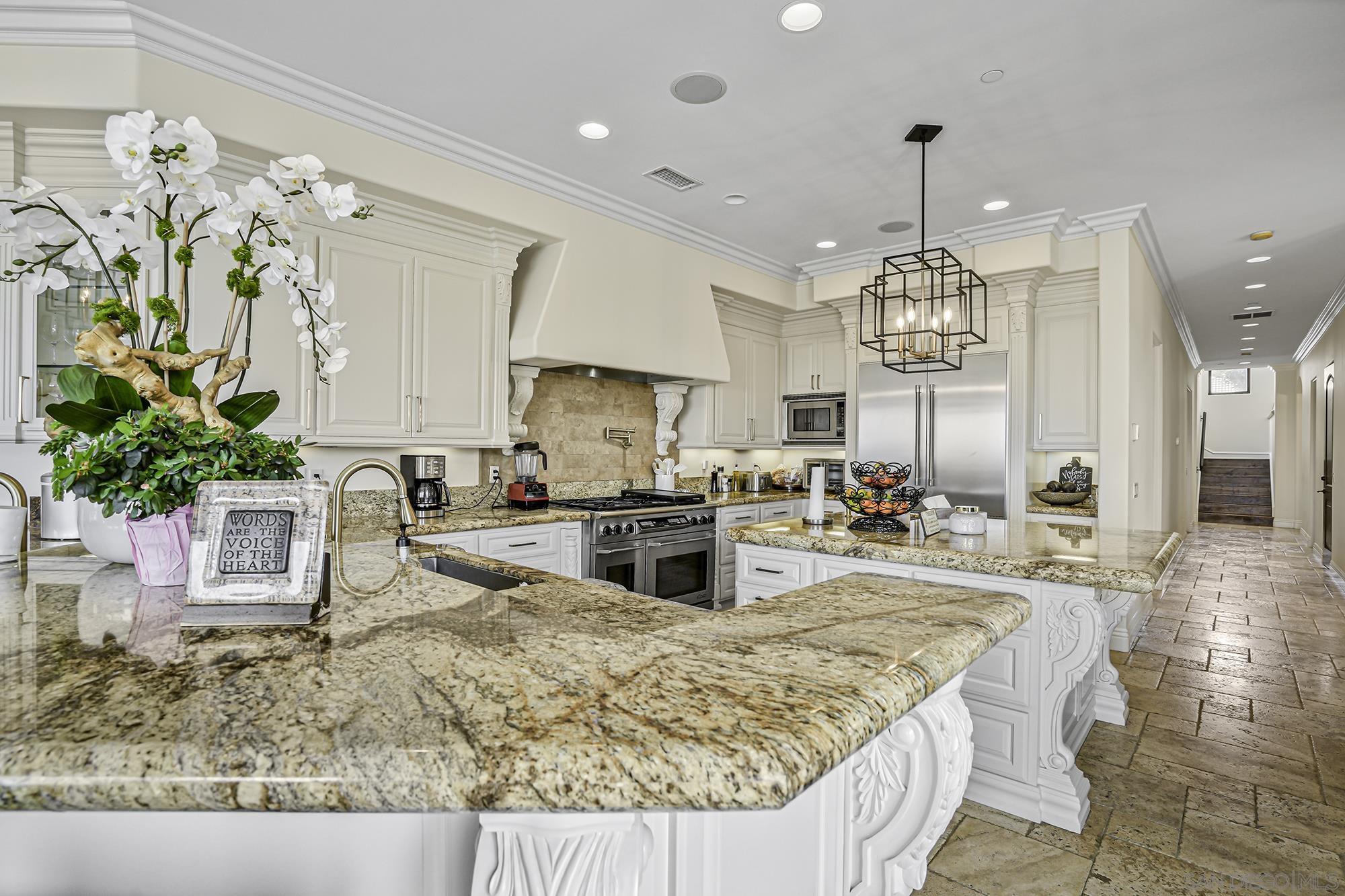 Detail Gallery Image 24 of 74 For 7335  El Fuerte St, Carlsbad,  CA 92009 - 9 Beds | 7/1 Baths