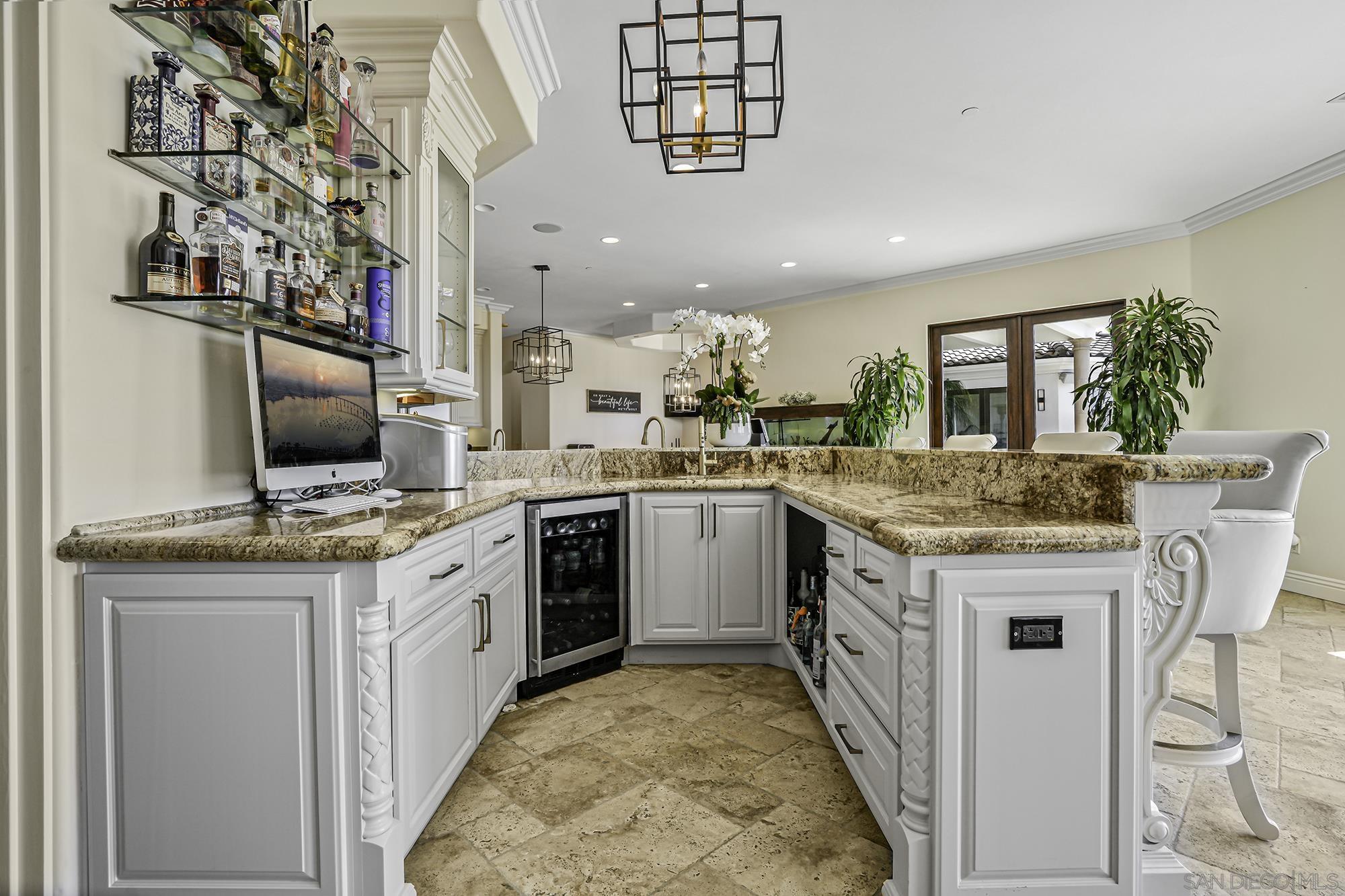 Detail Gallery Image 28 of 74 For 7335  El Fuerte St, Carlsbad,  CA 92009 - 9 Beds | 7/1 Baths