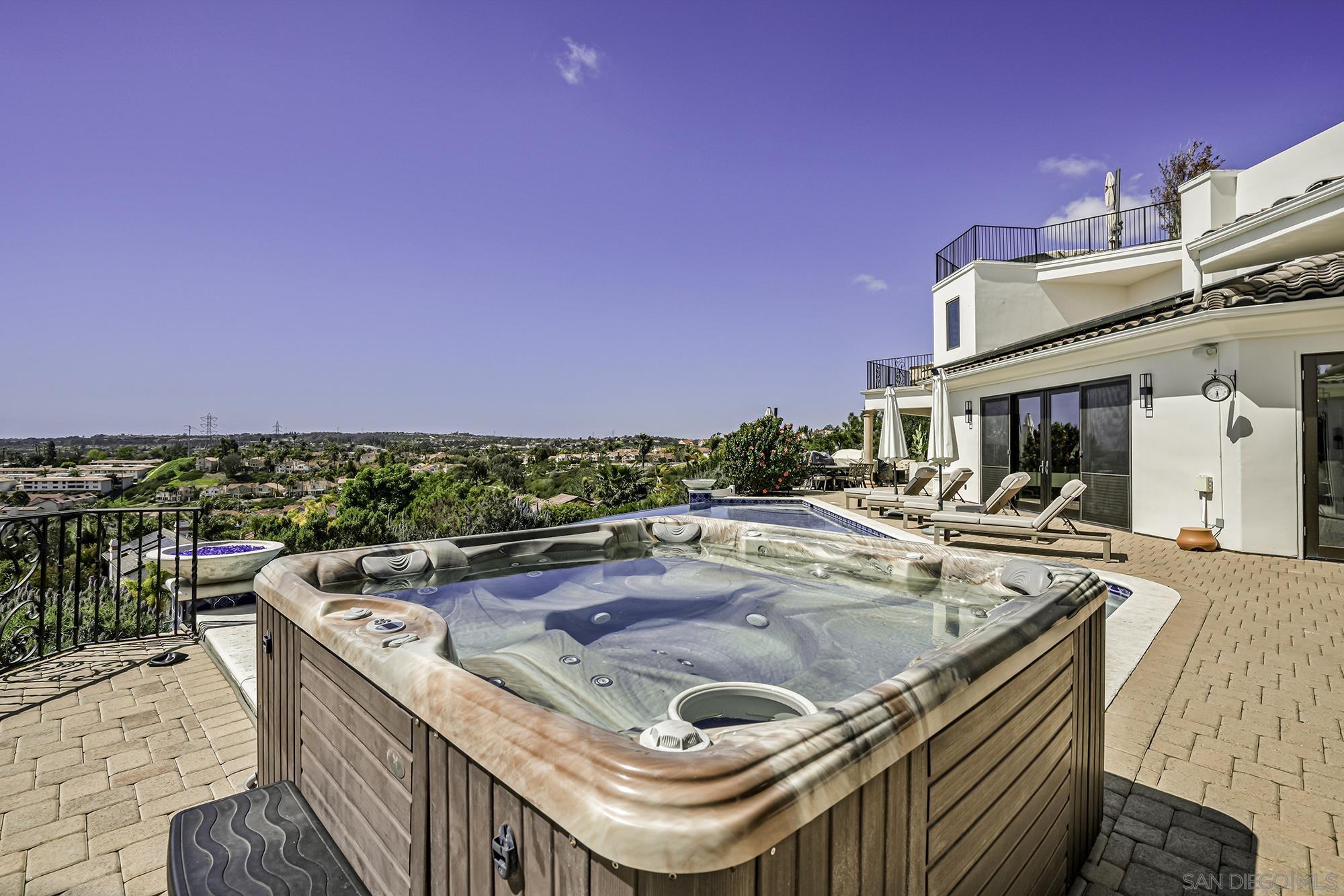 Detail Gallery Image 61 of 74 For 7335  El Fuerte St, Carlsbad,  CA 92009 - 9 Beds | 7/1 Baths