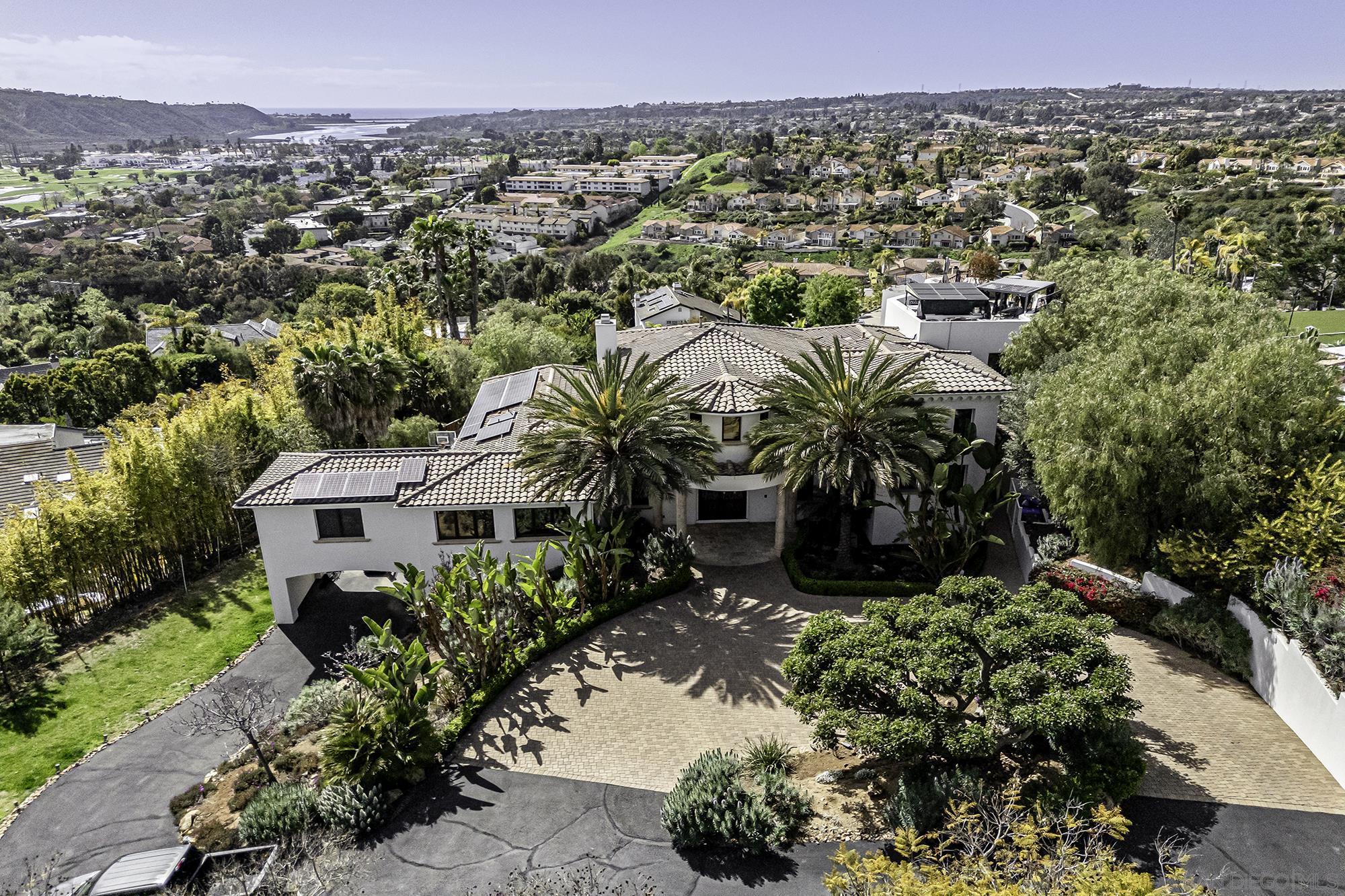 Detail Gallery Image 10 of 74 For 7335  El Fuerte St, Carlsbad,  CA 92009 - 9 Beds | 7/1 Baths