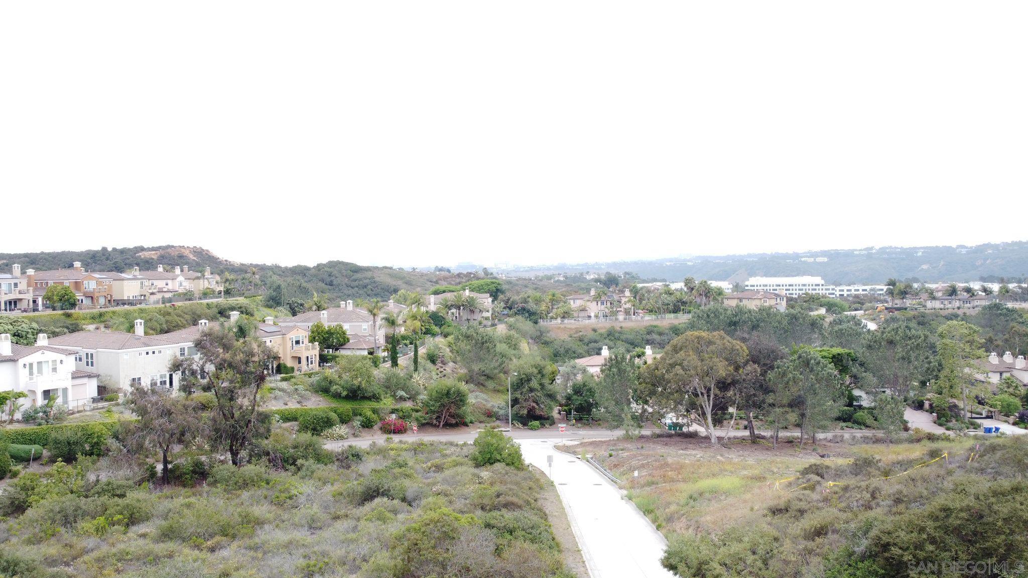 Detail Gallery Image 4 of 20 For , San Diego,  CA 92130 - – Beds | – Baths