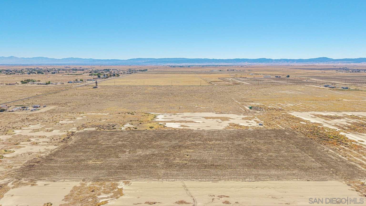 Detail Gallery Image 13 of 43 For , Rosamond,  CA 93560 - – Beds | – Baths