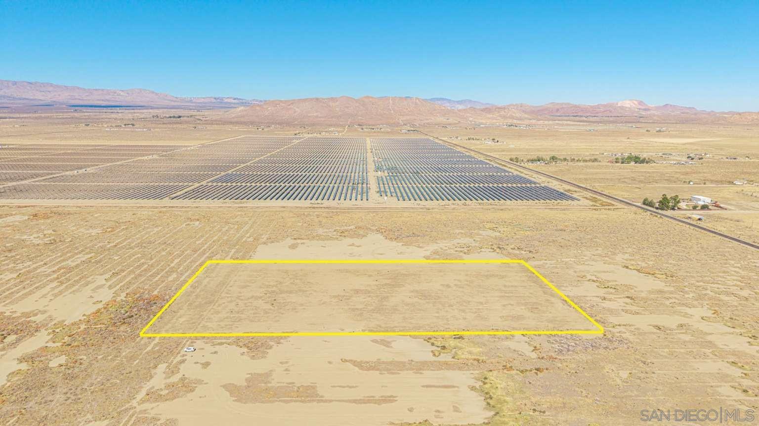 Detail Gallery Image 4 of 43 For , Rosamond,  CA 93560 - – Beds | – Baths