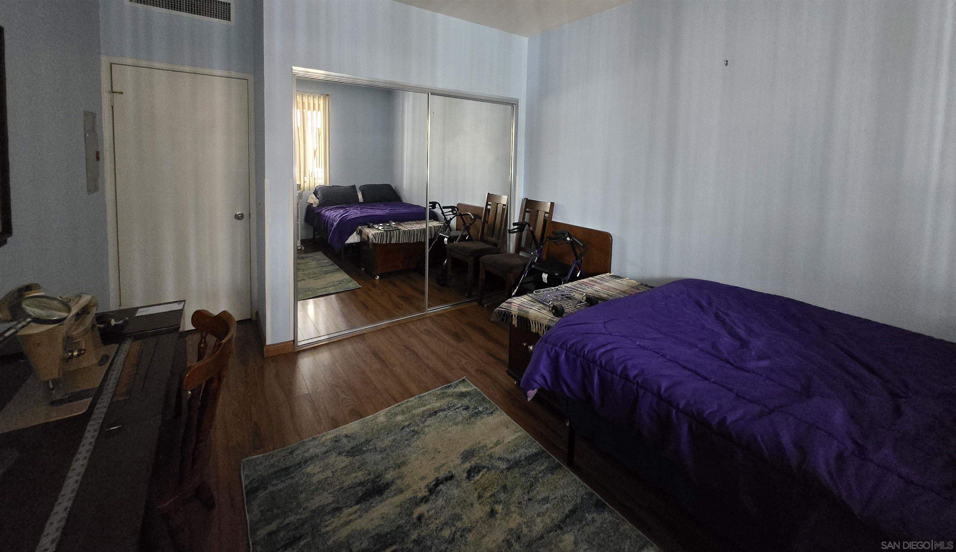 Detail Gallery Image 12 of 30 For 4701  Date  #205,  La Mesa,  CA 91942 - 3 Beds | 2 Baths