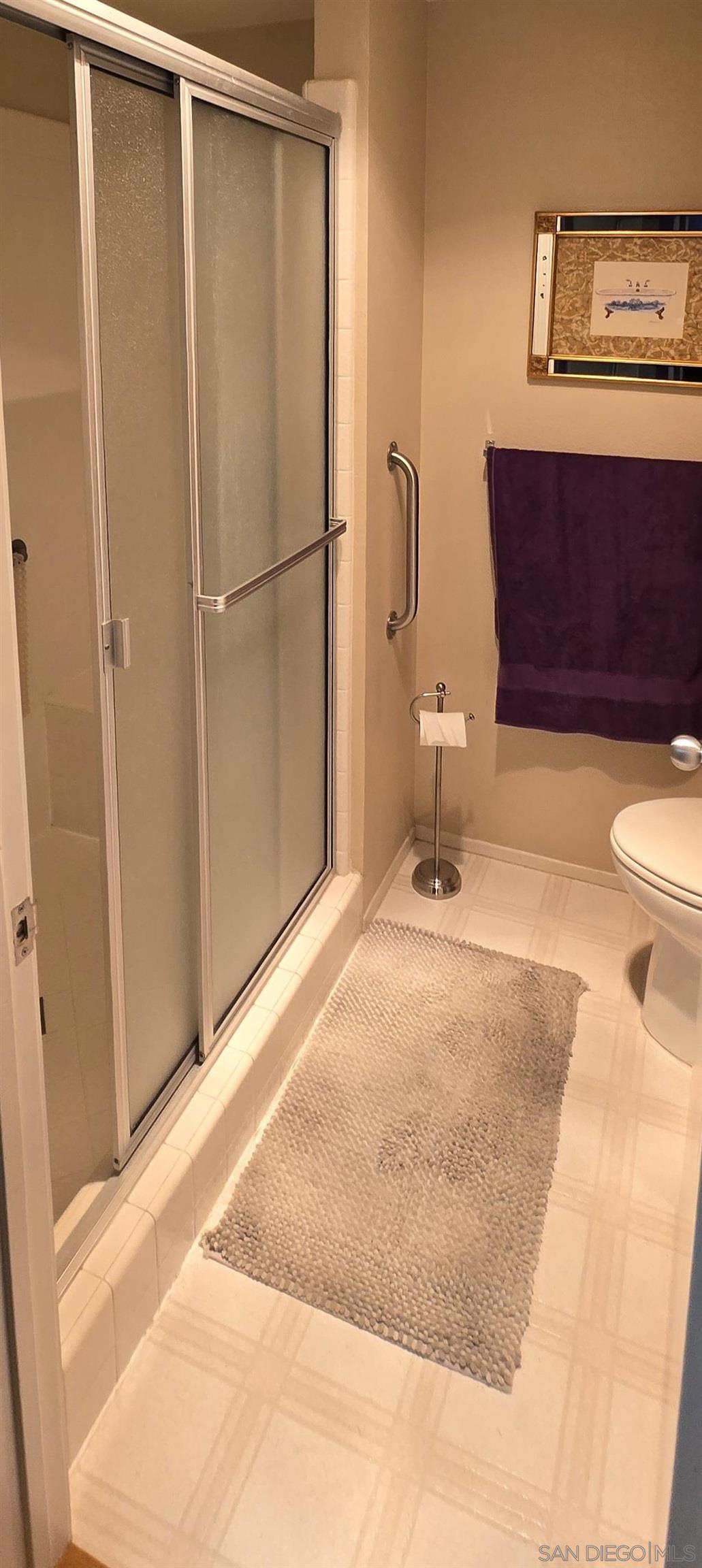 Detail Gallery Image 25 of 30 For 4701  Date  #205,  La Mesa,  CA 91942 - 3 Beds | 2 Baths