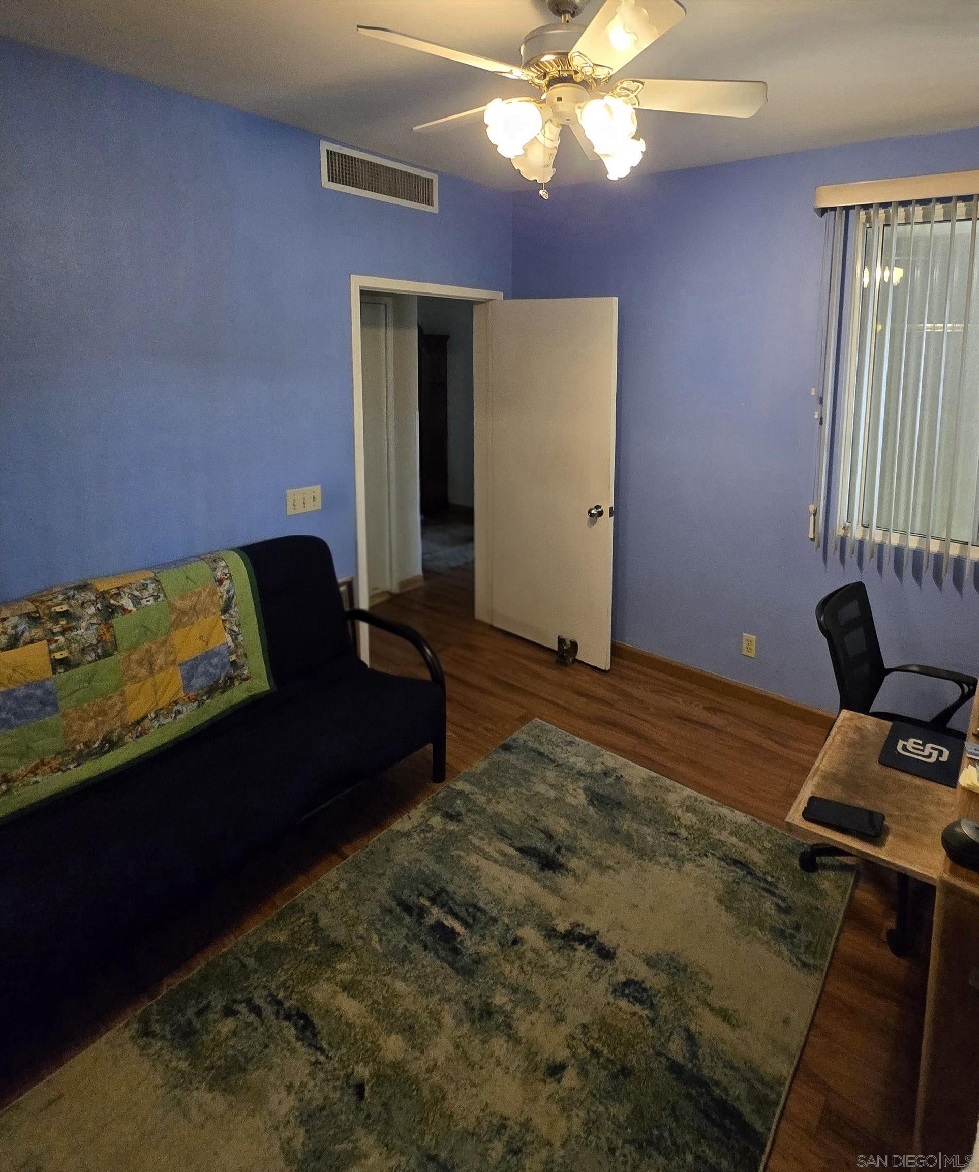 Detail Gallery Image 9 of 30 For 4701  Date  #205,  La Mesa,  CA 91942 - 3 Beds | 2 Baths