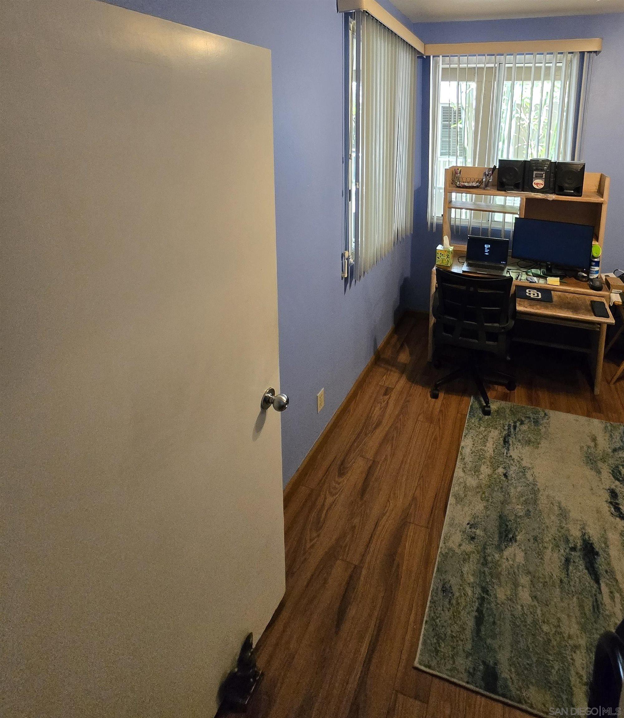 Detail Gallery Image 10 of 30 For 4701  Date  #205,  La Mesa,  CA 91942 - 3 Beds | 2 Baths