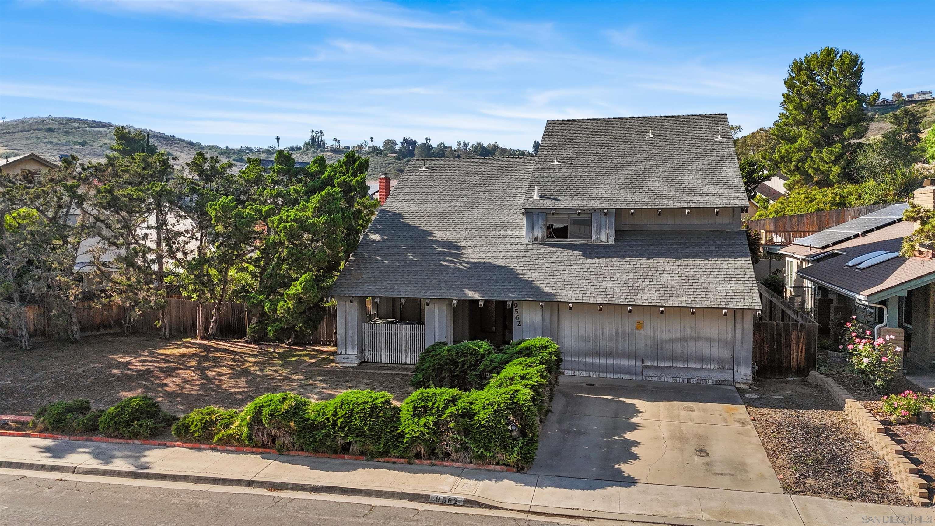 Detail Gallery Image 1 of 1 For 9562  Benavente St, San Diego,  CA 92129 - 4 Beds | 2/1 Baths
