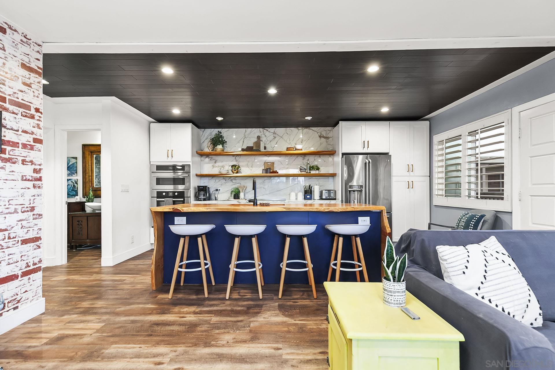 Detail Gallery Image 13 of 55 For 4848  Bermuda Ave  #E3,  San Diego,  CA 92107 - 1 Beds | 1 Baths