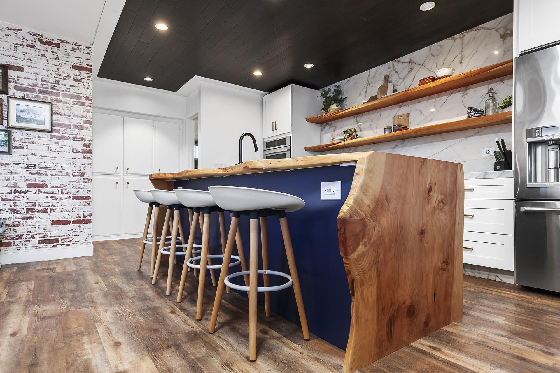 Detail Gallery Image 22 of 55 For 4848  Bermuda Ave  #E3,  San Diego,  CA 92107 - 1 Beds | 1 Baths