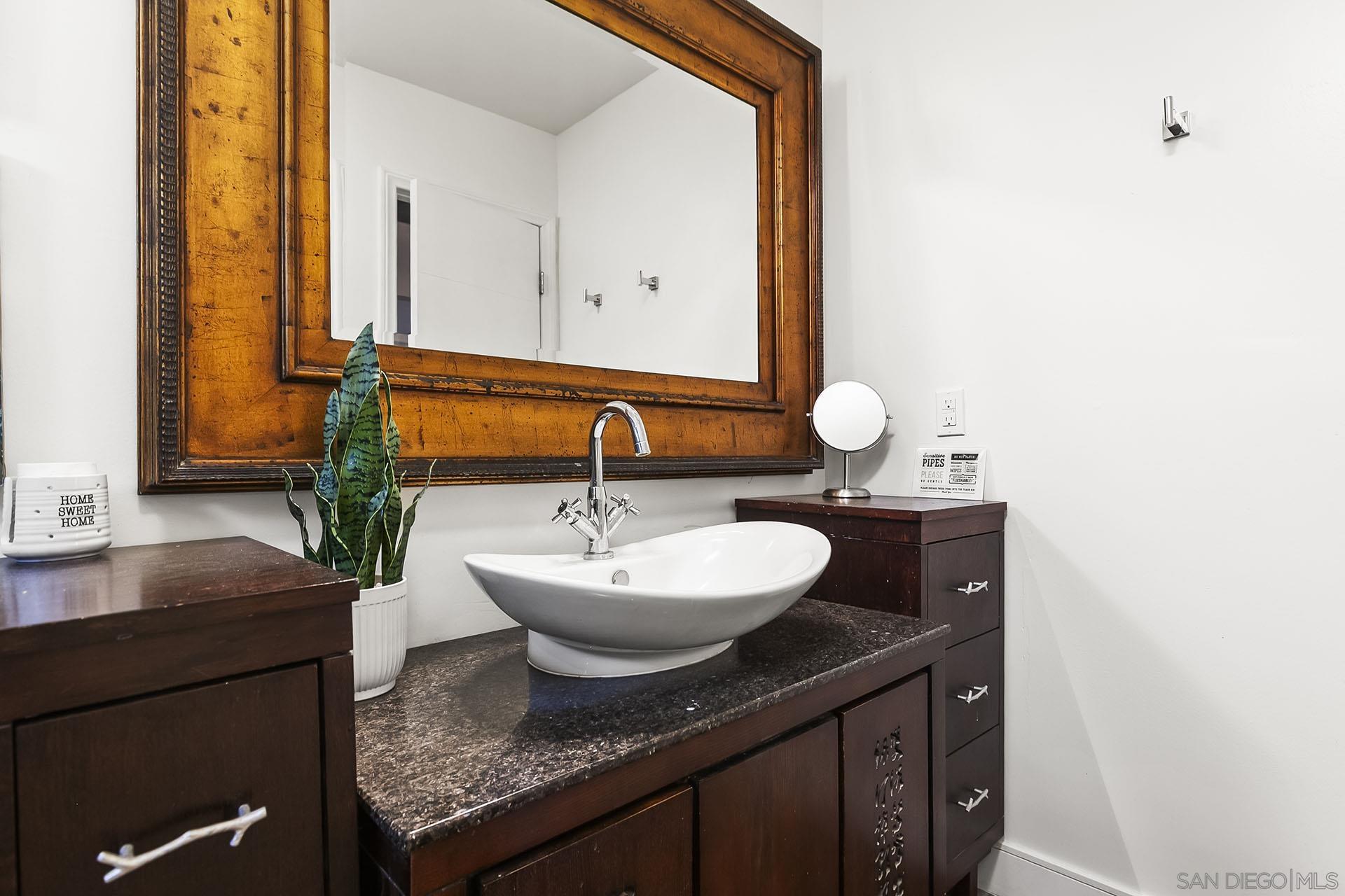 Detail Gallery Image 26 of 55 For 4848  Bermuda Ave  #E3,  San Diego,  CA 92107 - 1 Beds | 1 Baths