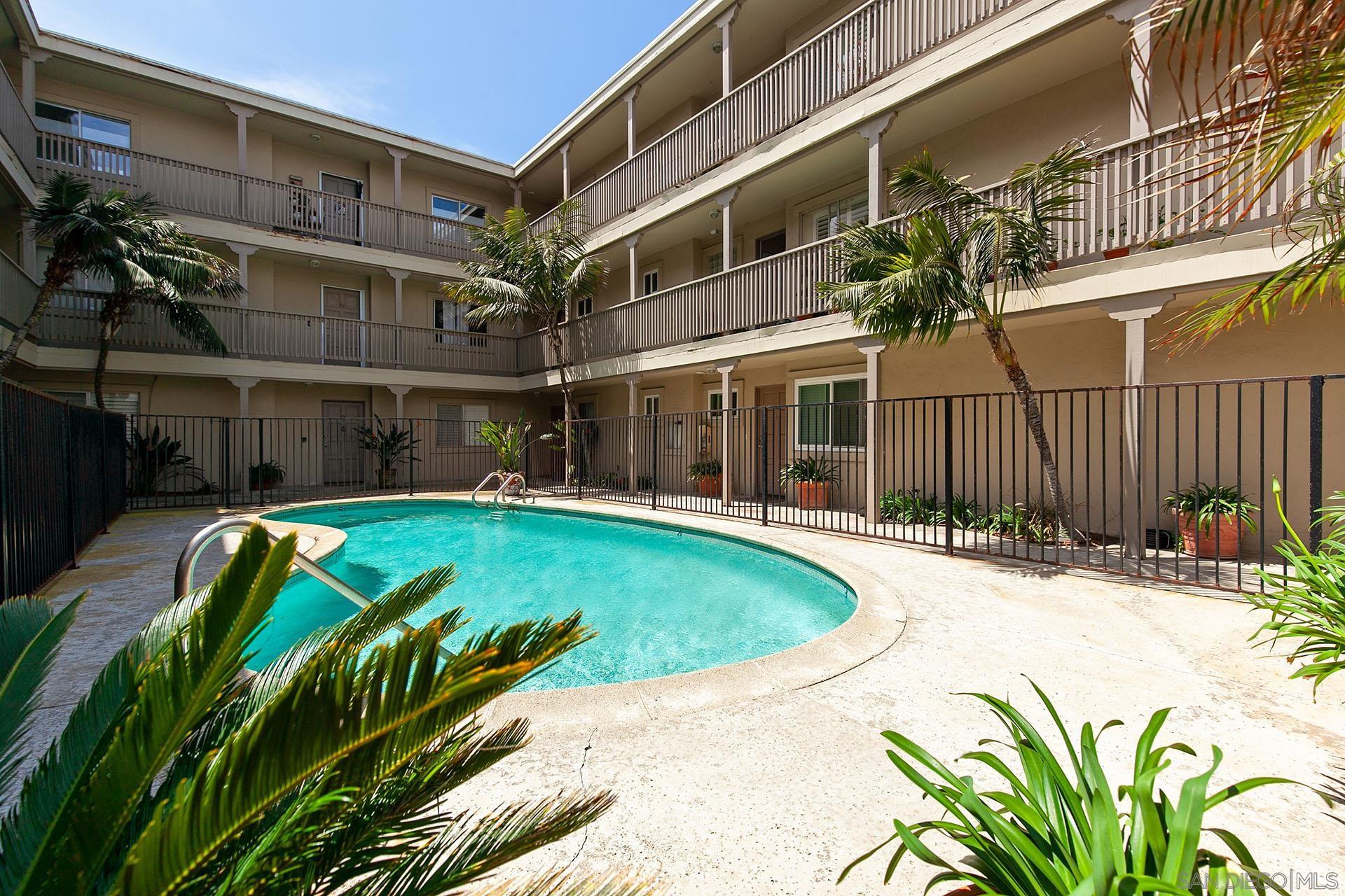 Detail Gallery Image 35 of 55 For 4848  Bermuda Ave  #E3,  San Diego,  CA 92107 - 1 Beds | 1 Baths