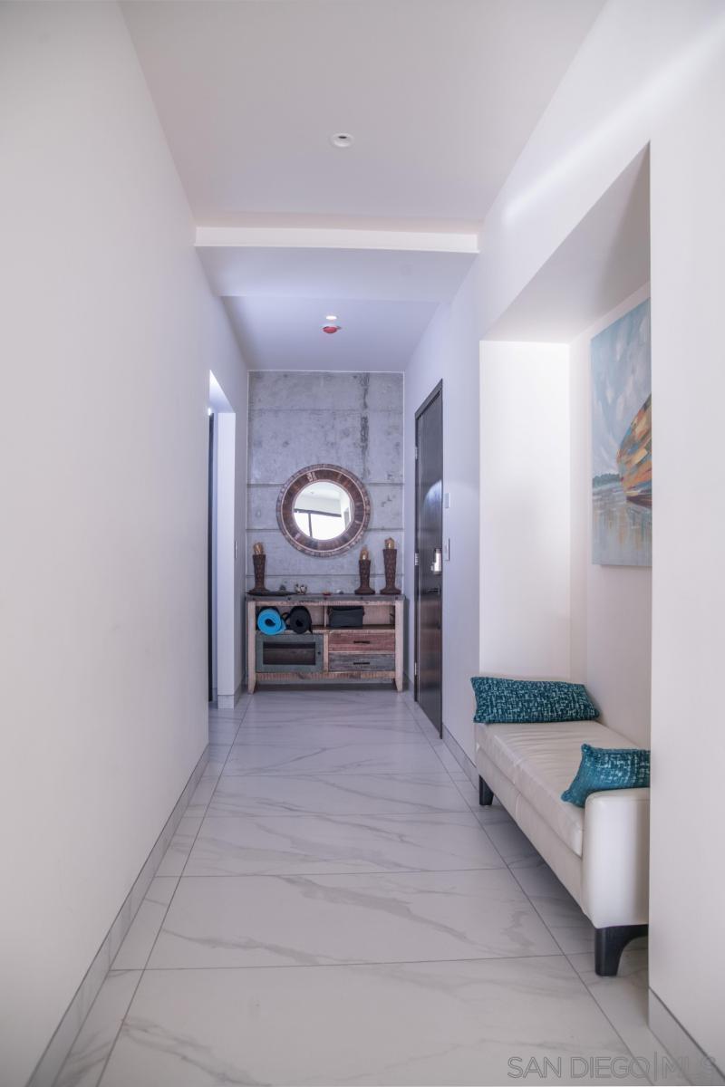 Detail Gallery Image 13 of 30 For 2601  Del Pacifico  #6,  –,  – 99999 - 3 Beds | 2/1 Baths