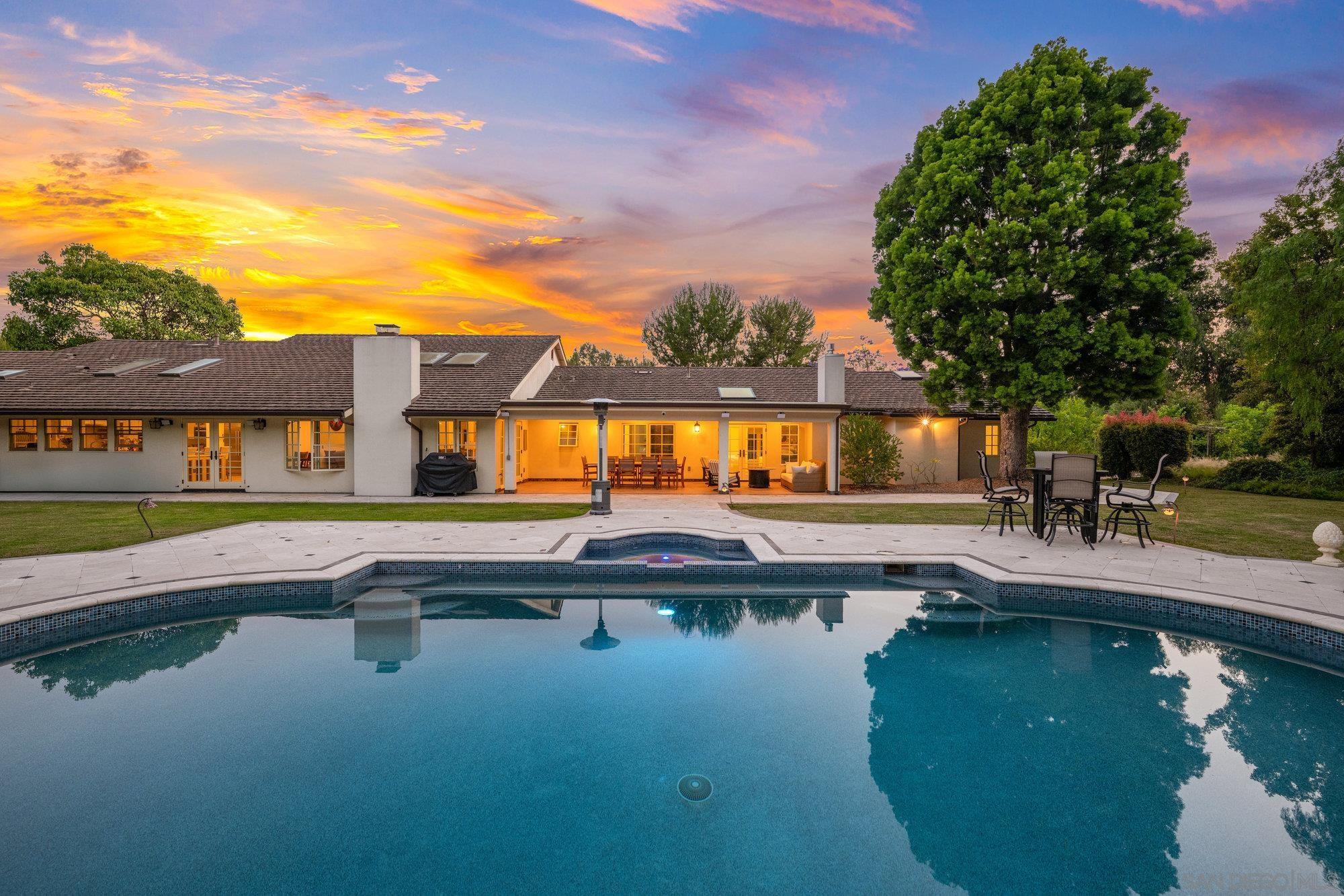 Front Image Thumbnail for SD250030598