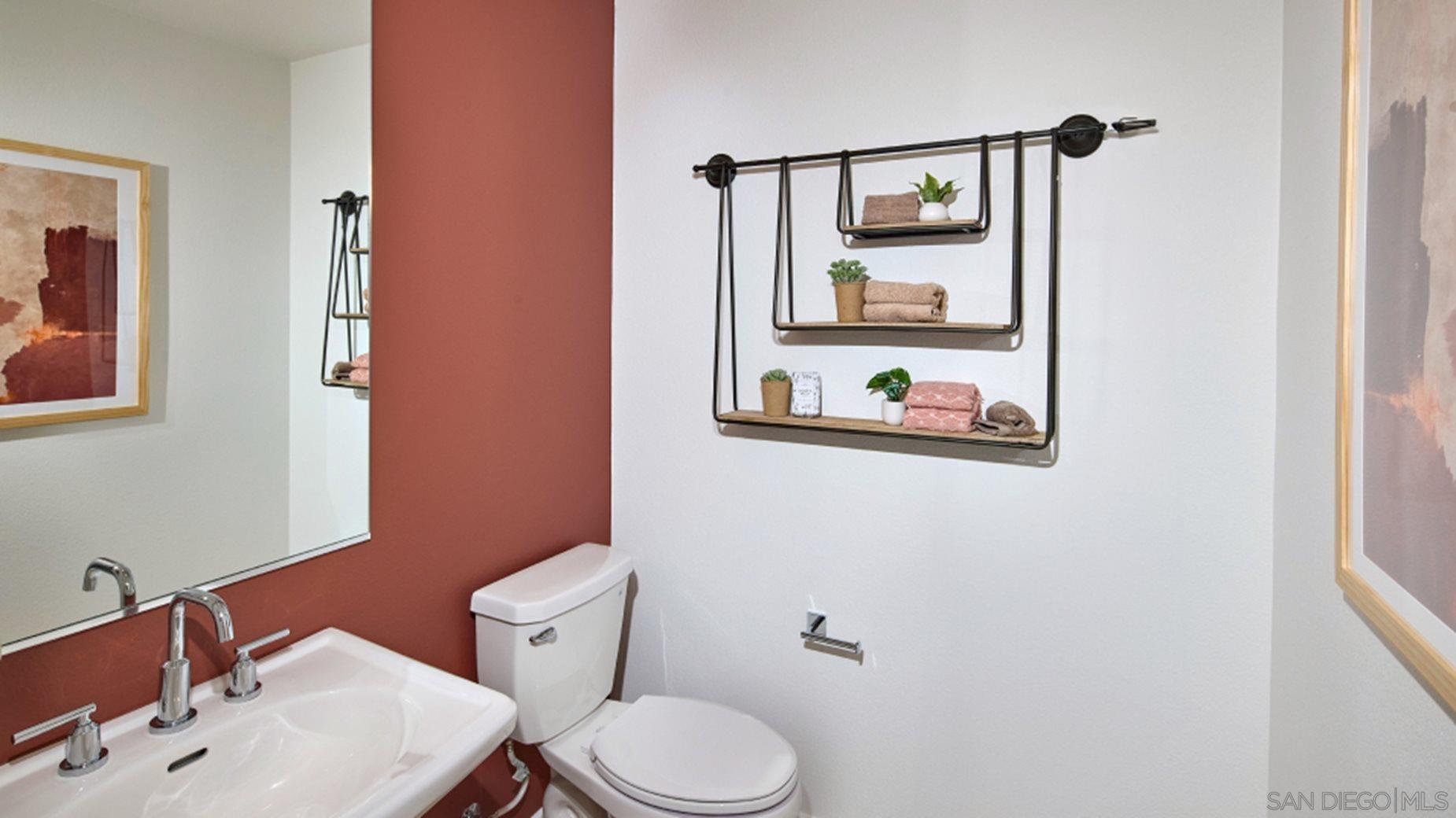 Detail Gallery Image 16 of 17 For 12082  Gavin Way, San Diego,  CA 92129 - 3 Beds | 2/1 Baths