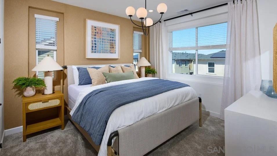 Detail Gallery Image 5 of 14 For 848  Makani  #2,  Chula Vista,  CA 91911 - 2 Beds | 2/1 Baths