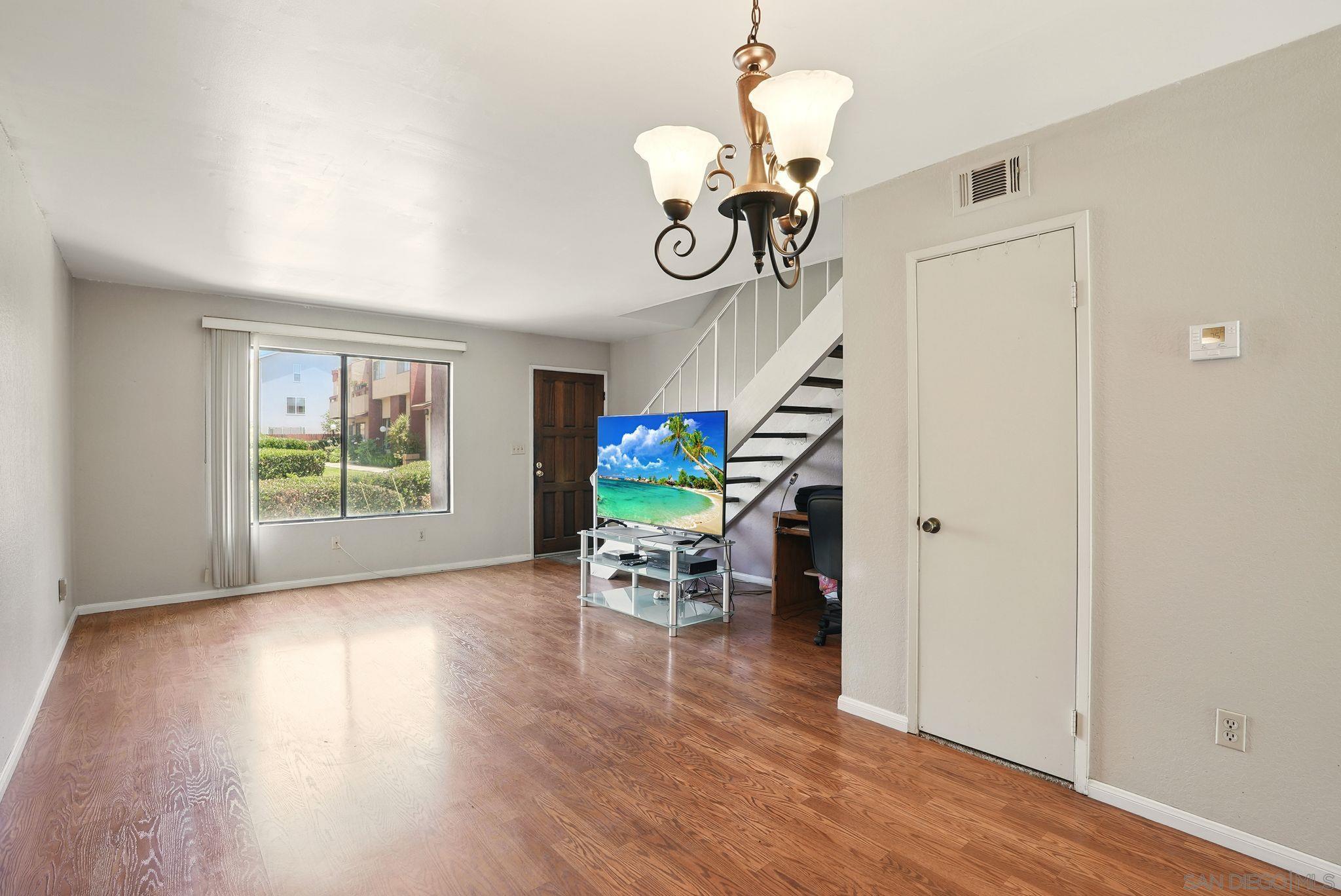 Detail Gallery Image 1 of 1 For 602 S Mollison Ave  #D,  El Cajon,  CA 92020 - 2 Beds | 1/1 Baths