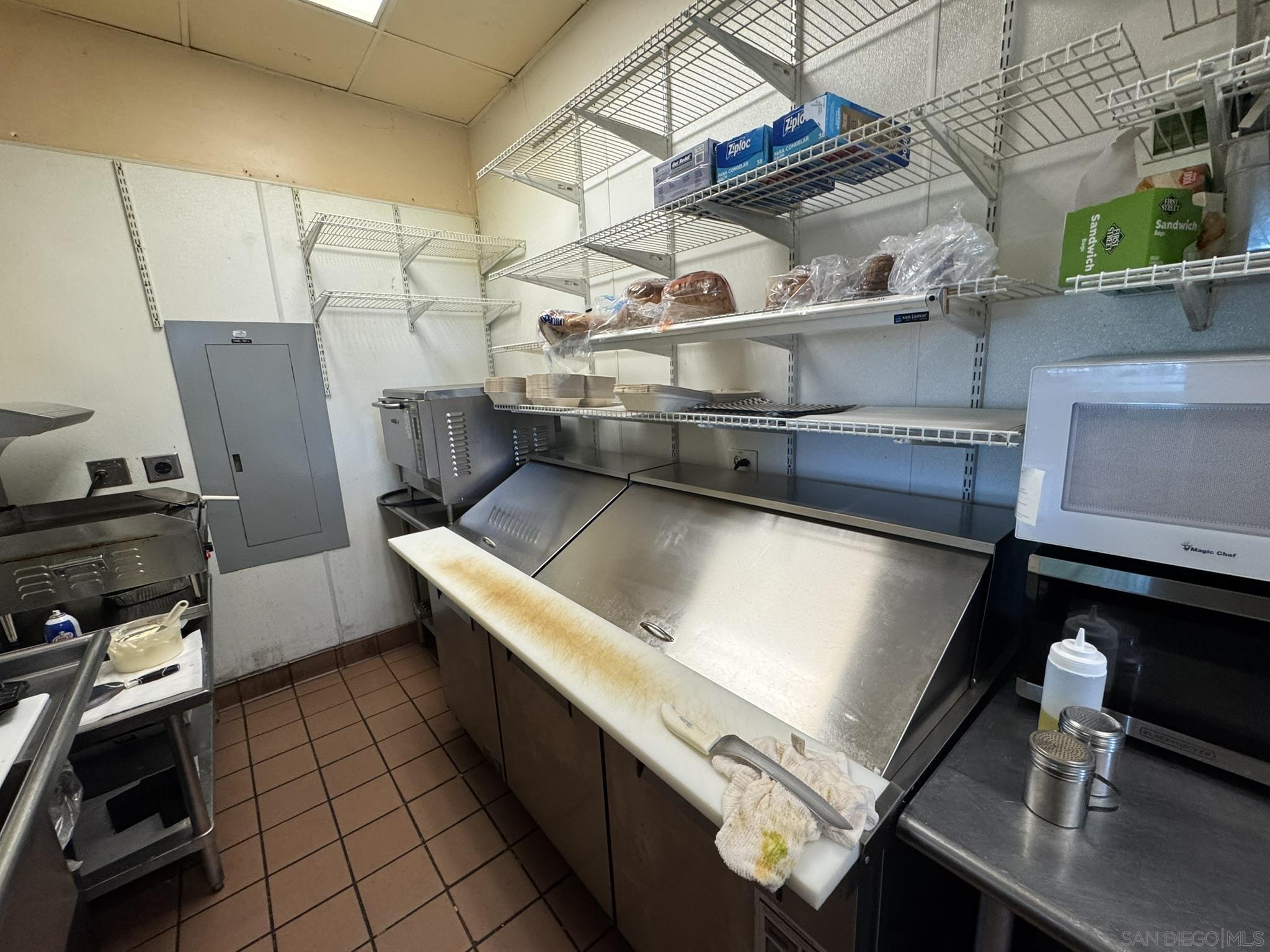 Detail Gallery Image 12 of 21 For 9350  Waxie Way #150, San Diego,  CA 92123 - – Beds | – Baths