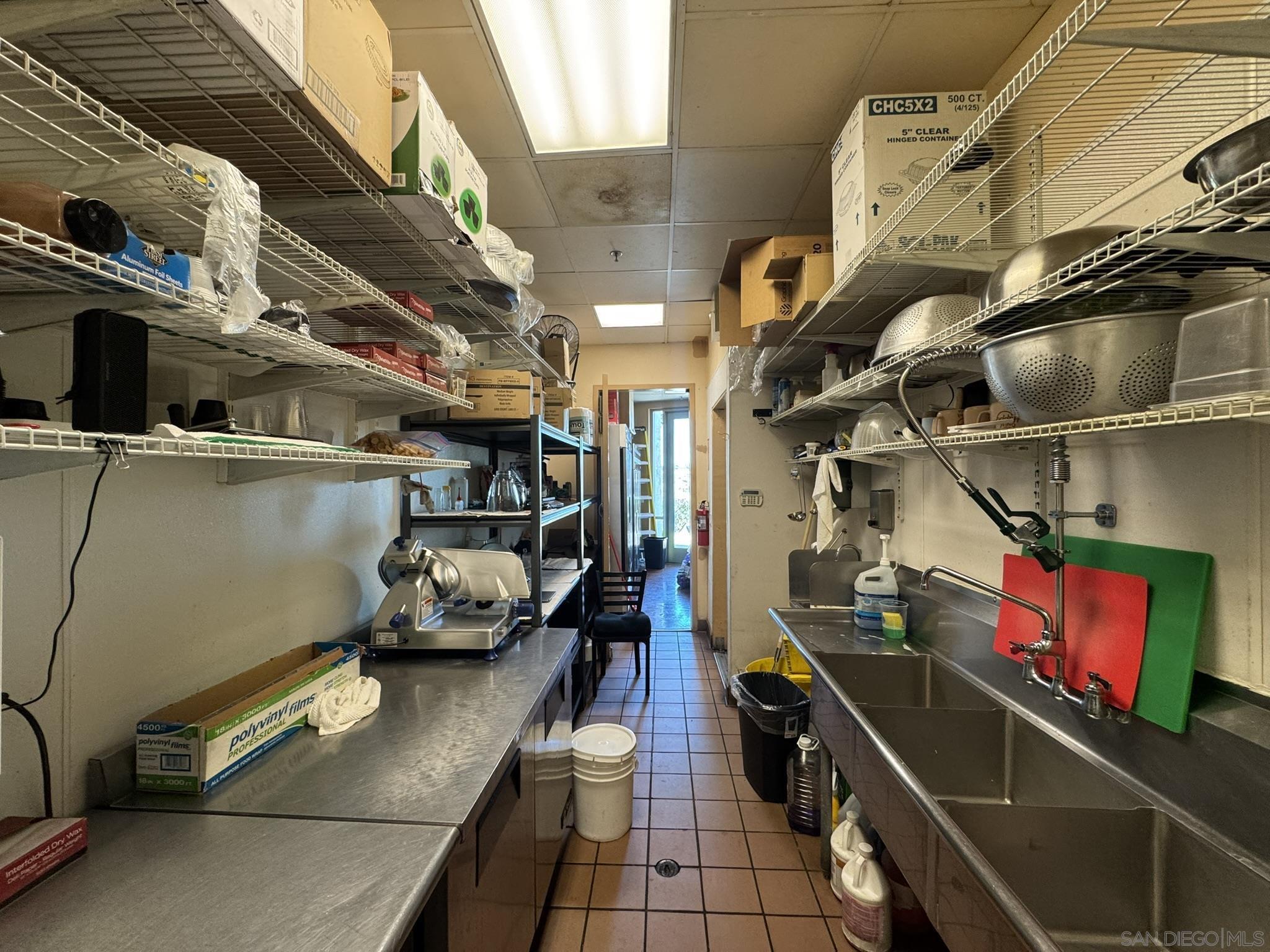 Detail Gallery Image 16 of 21 For 9350  Waxie Way #150, San Diego,  CA 92123 - – Beds | – Baths