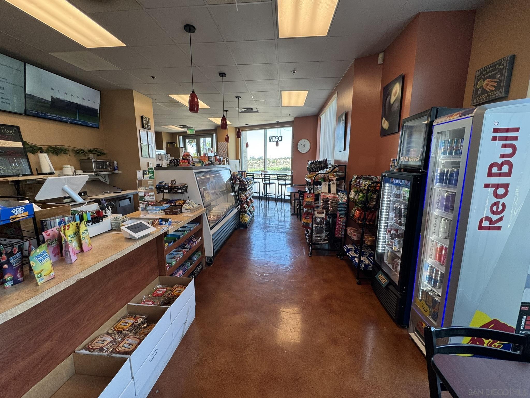 Detail Gallery Image 3 of 21 For 9350  Waxie Way #150, San Diego,  CA 92123 - – Beds | – Baths